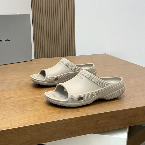 BALENCIAGA(발렌시아가) 남자 슬리퍼