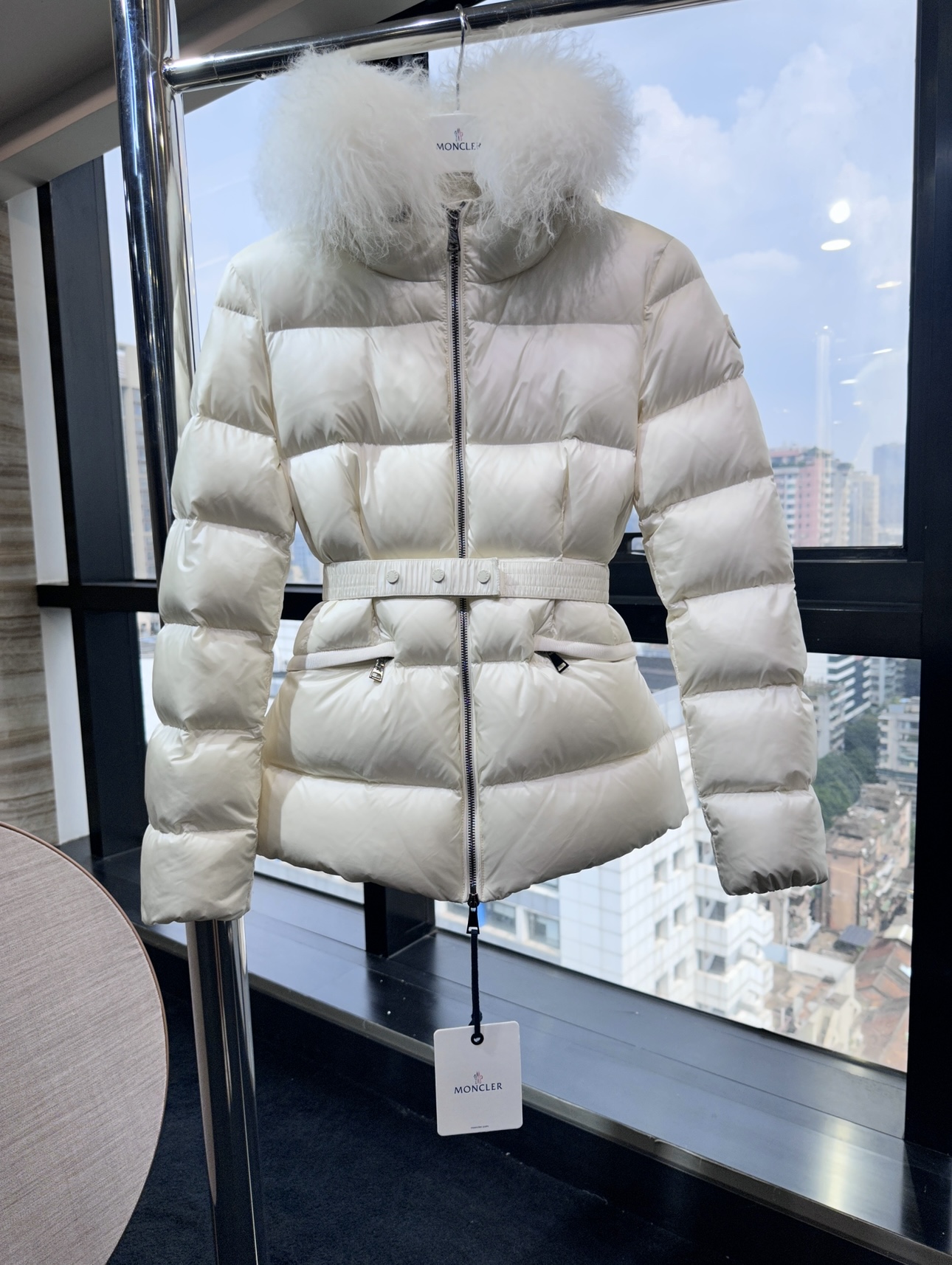 Boed 여성 벨티드 구스다운 재킷