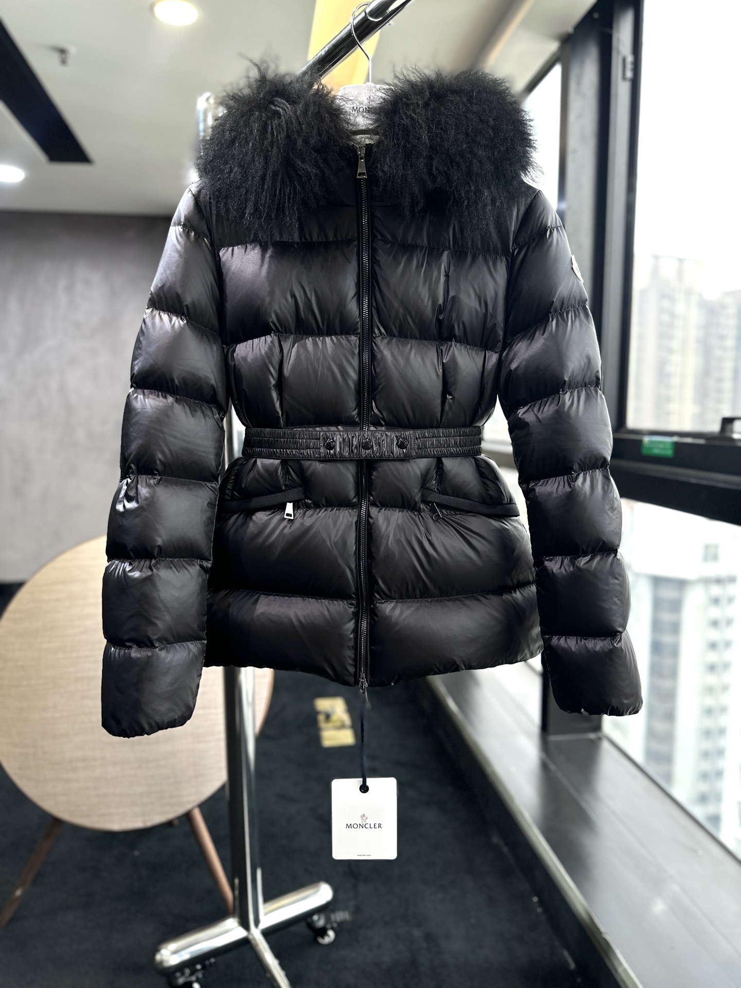 Boed 여성 벨티드 구스다운 재킷