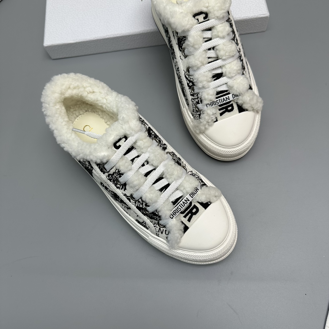 DiorAlps Walk’n’Dior 플랫폼 스니커즈