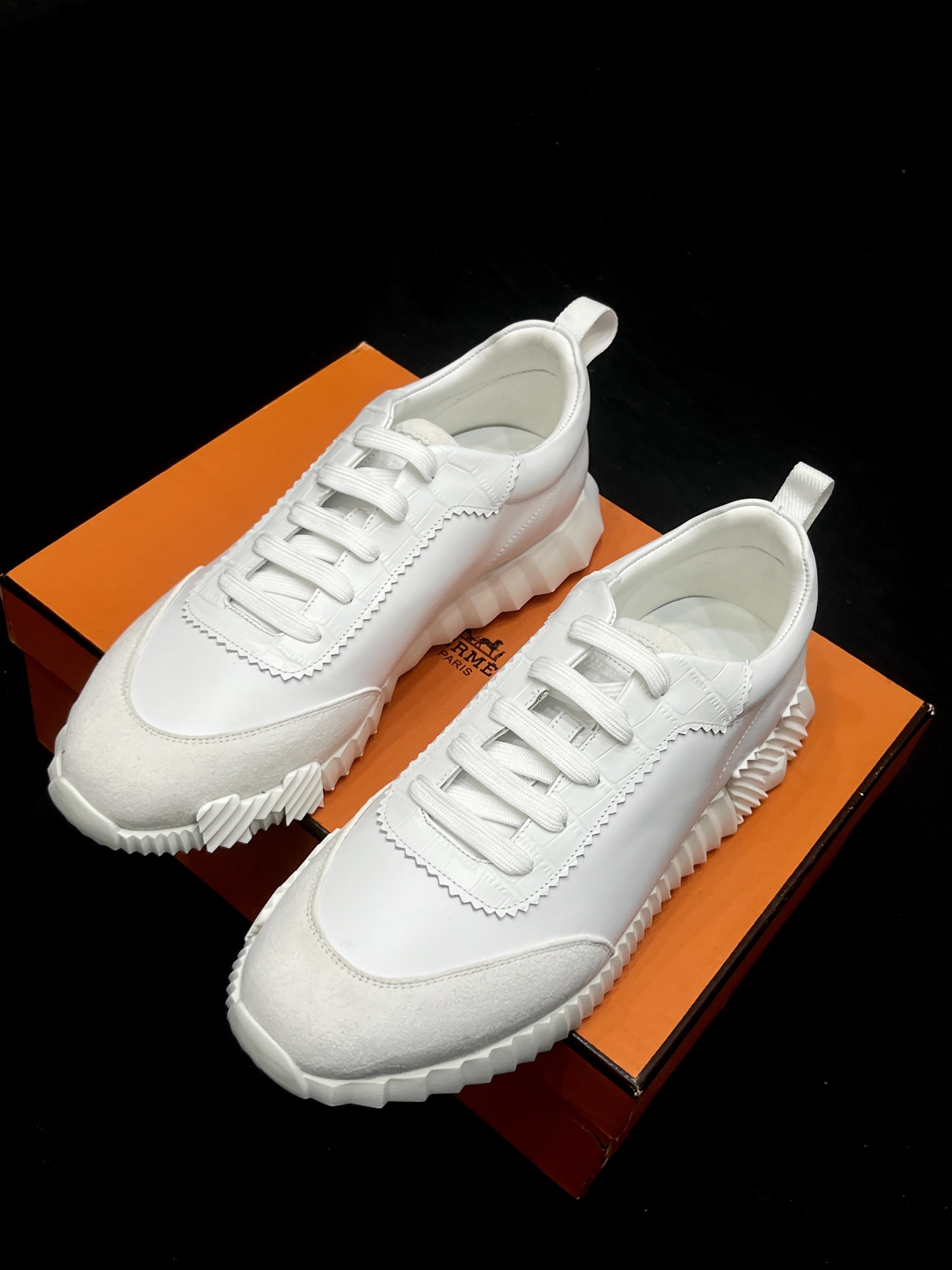 에르메스 Bouncing 남성 스니커즈