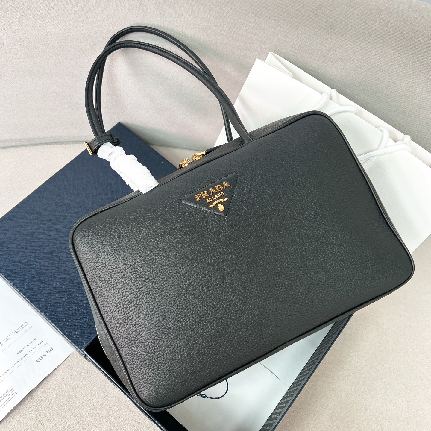 프라다 롱 핸들 토트백｜1BB128 35×23×10cm