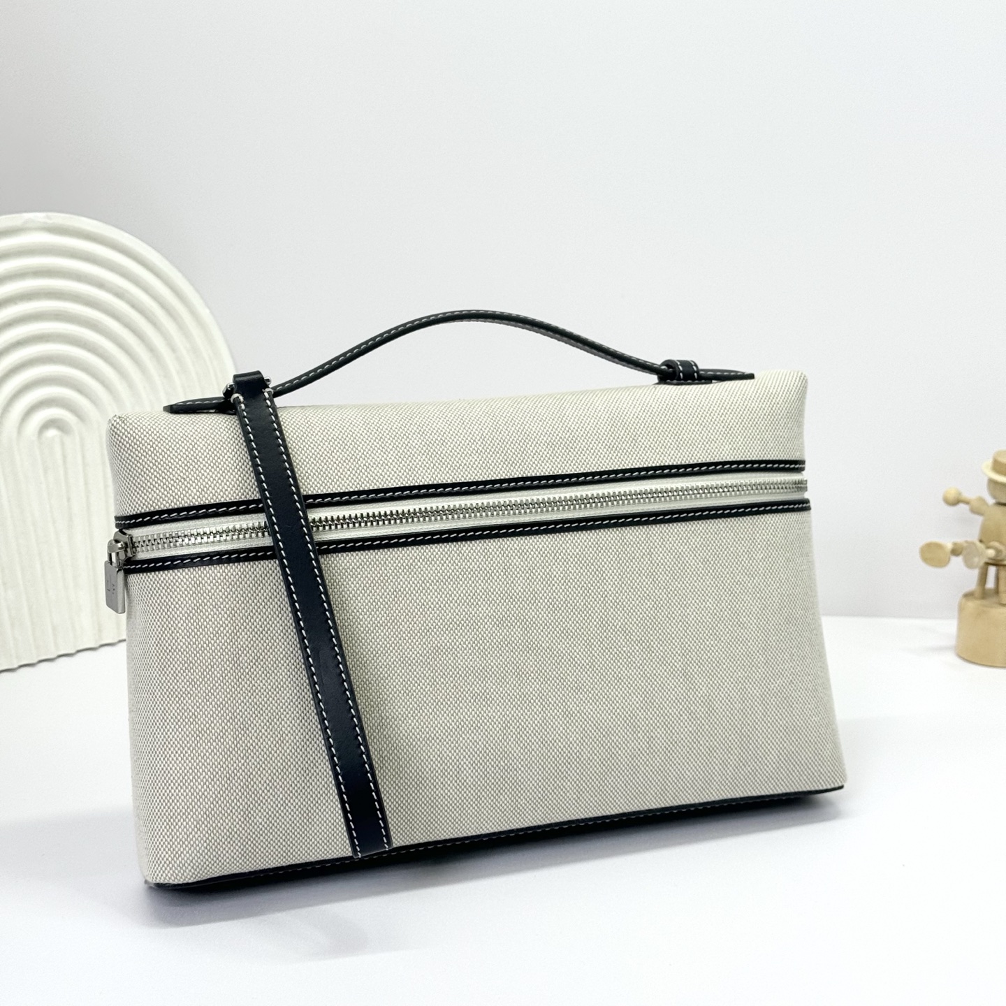 로로피아나 엑스트라 파우치 남성 클러치 29*17*5