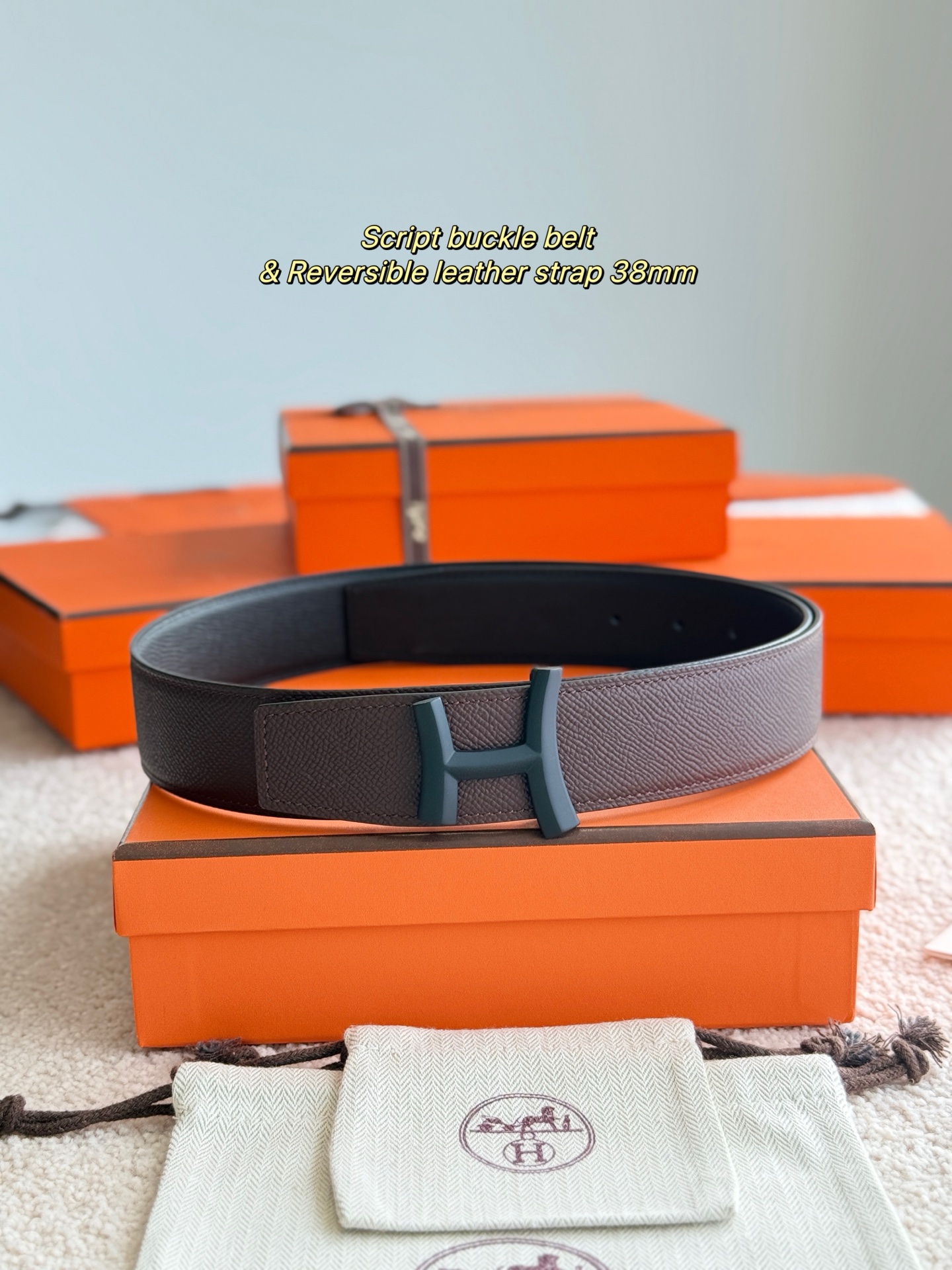 Hermes-브러쉬 처리된 페르마브라스벨트 38mm