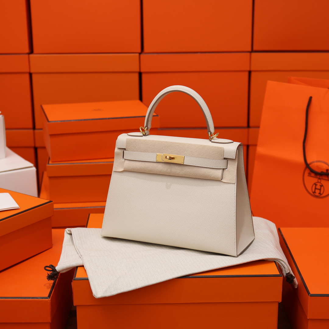 M9 에르메스 켈리 28cm 셀리에 밀크쉐이크  에프솜 가죽 골드 금장