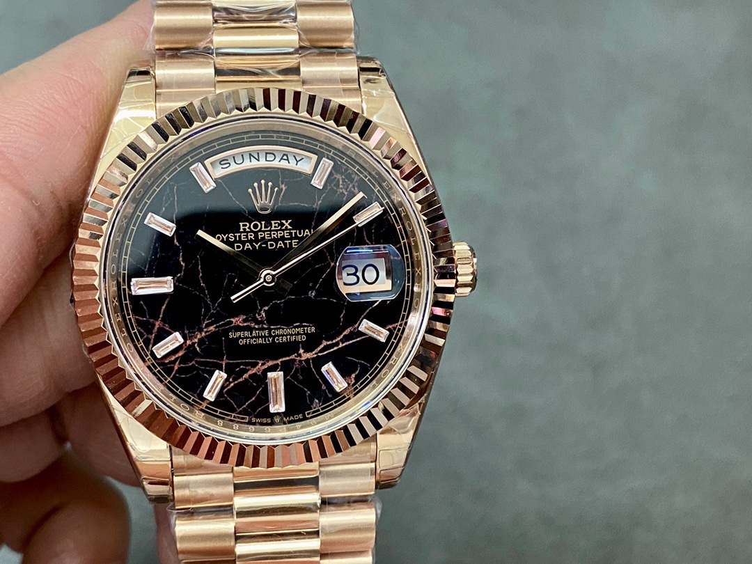 GS | 3255 무브먼트 | 40mm | 데이데이트 Day-date 150g