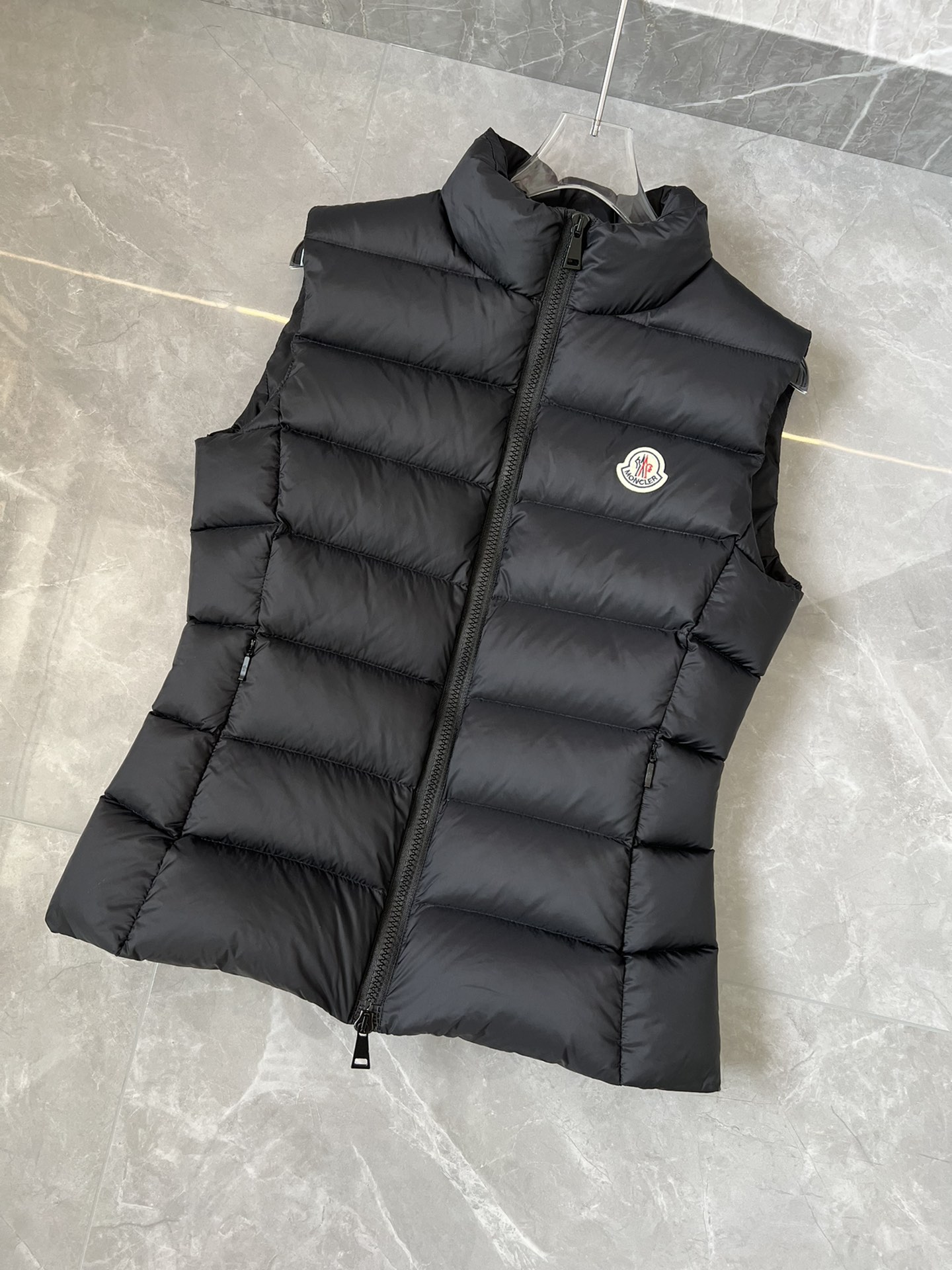 Moncler Ghany 여성 다운 베스트
