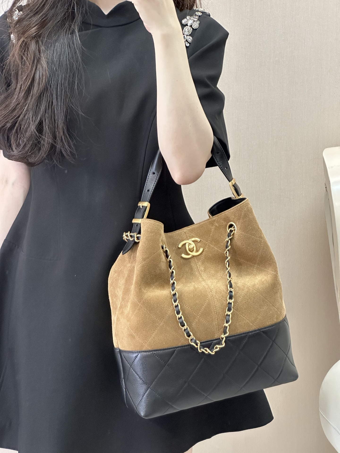  샤 ƆC ⅭＨΑＮＥⅬ ƆC 넬 쇼핑백 AS5636 33x29x11cm