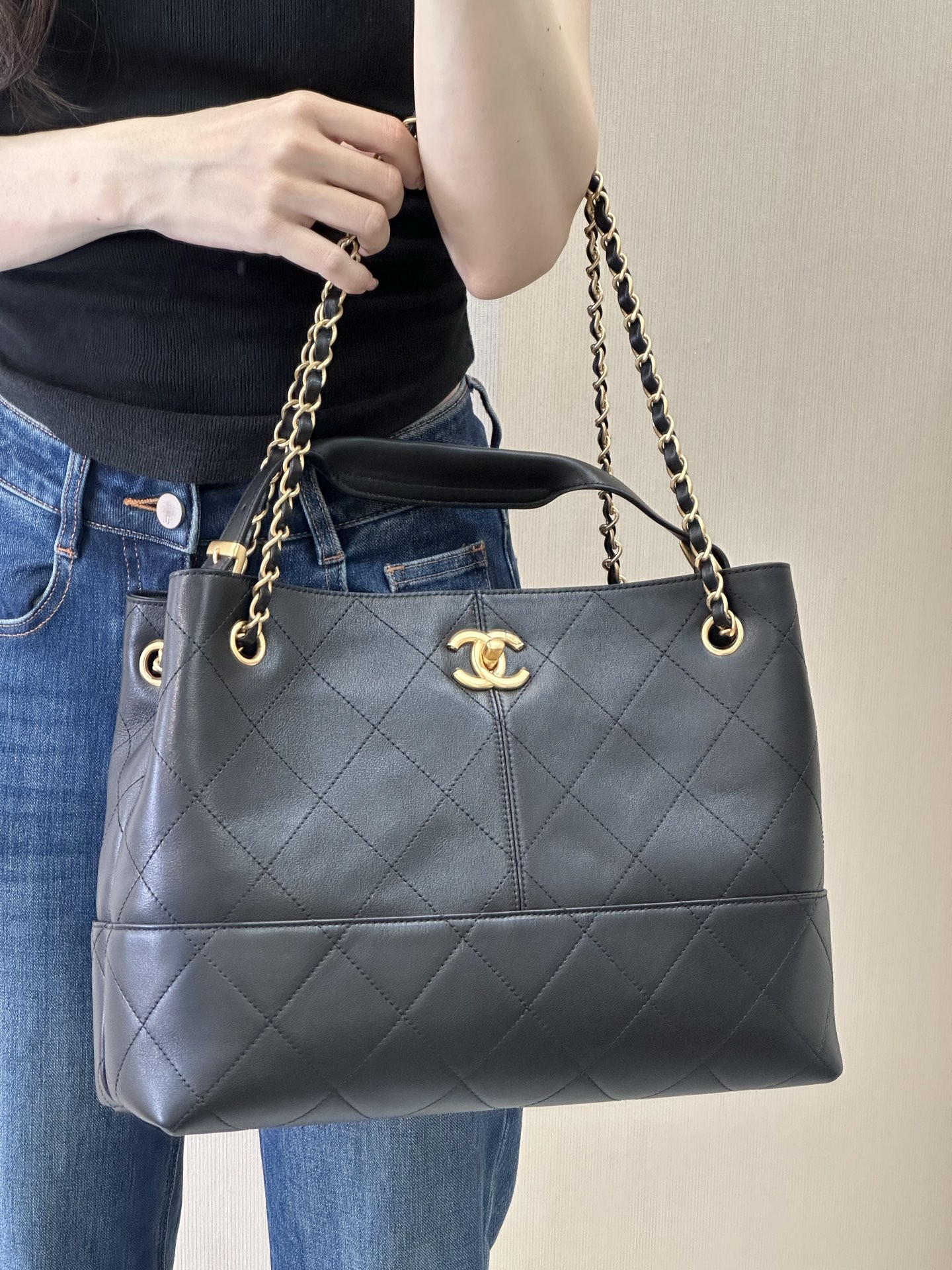  샤 ƆC ⅭＨΑＮＥⅬ ƆC 넬 스몰 쇼핑백 AS5634