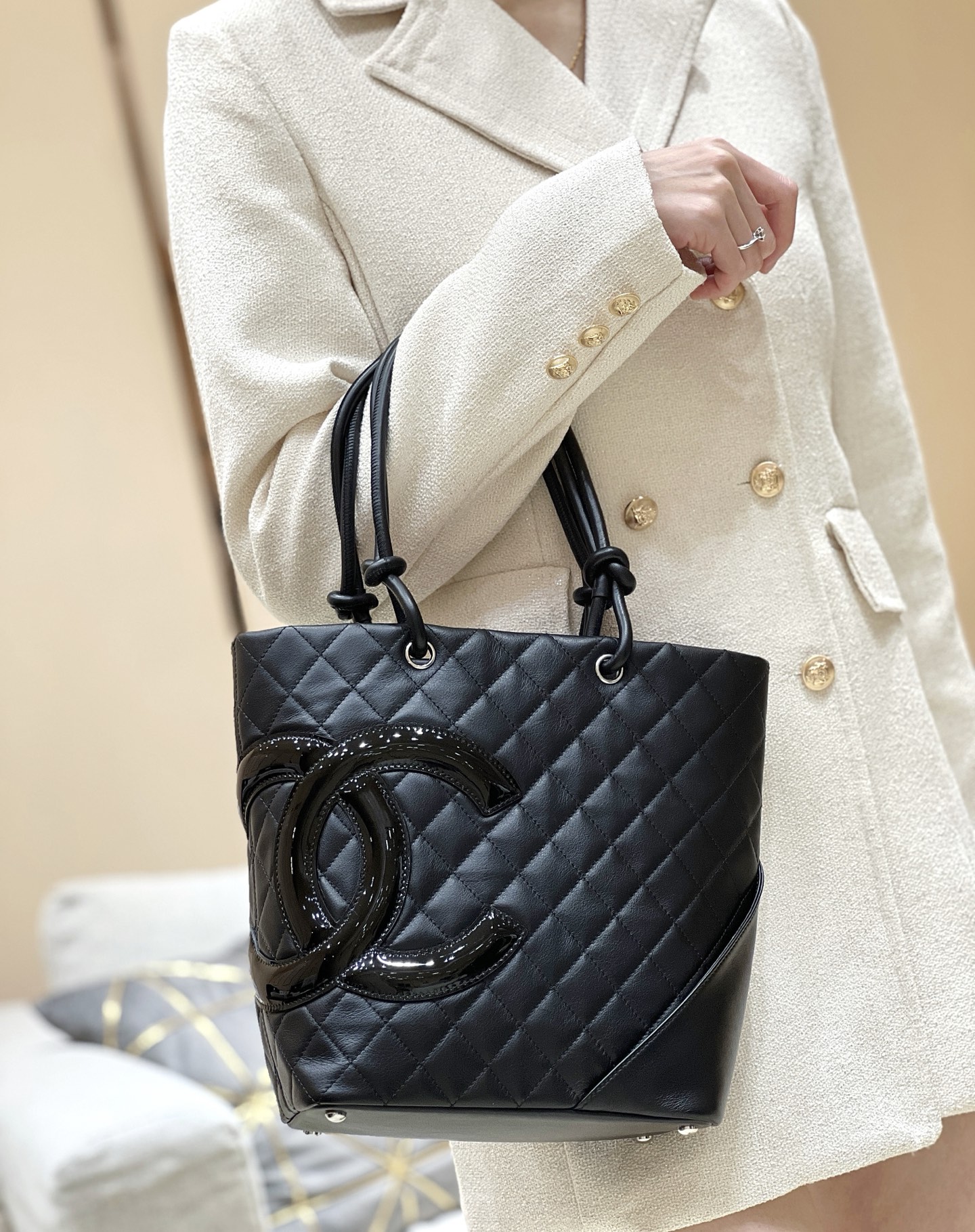  샤 ƆC ⅭＨΑＮＥⅬ ƆC 넬 Pre-Owned 2008 깜봉 라인 토트 백 A29793（21*24cm）