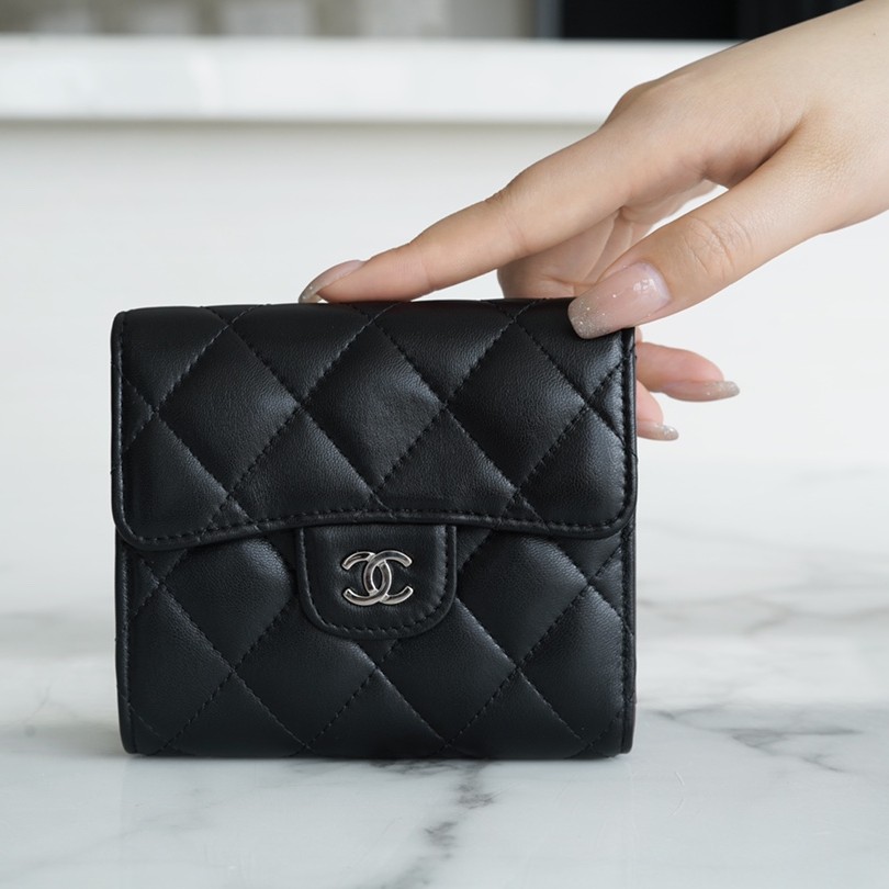  샤 ƆC ⅭＨΑＮＥⅬ ƆC 넬 클래식 반지갑 똑딱이 AP0231  11.5x10.5x3cm