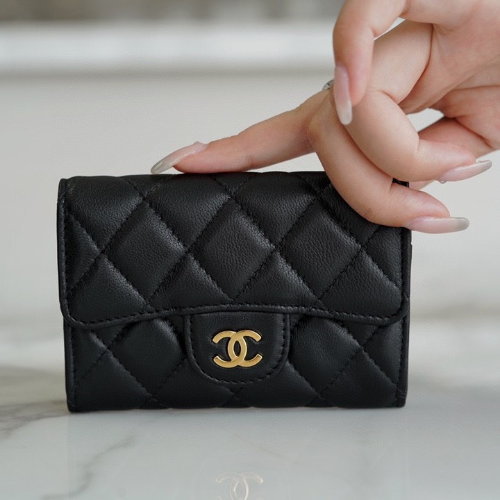  샤 ƆC ⅭＨΑＮＥⅬ ƆC 넬 클래식 플랩 카드홀더 AP0214