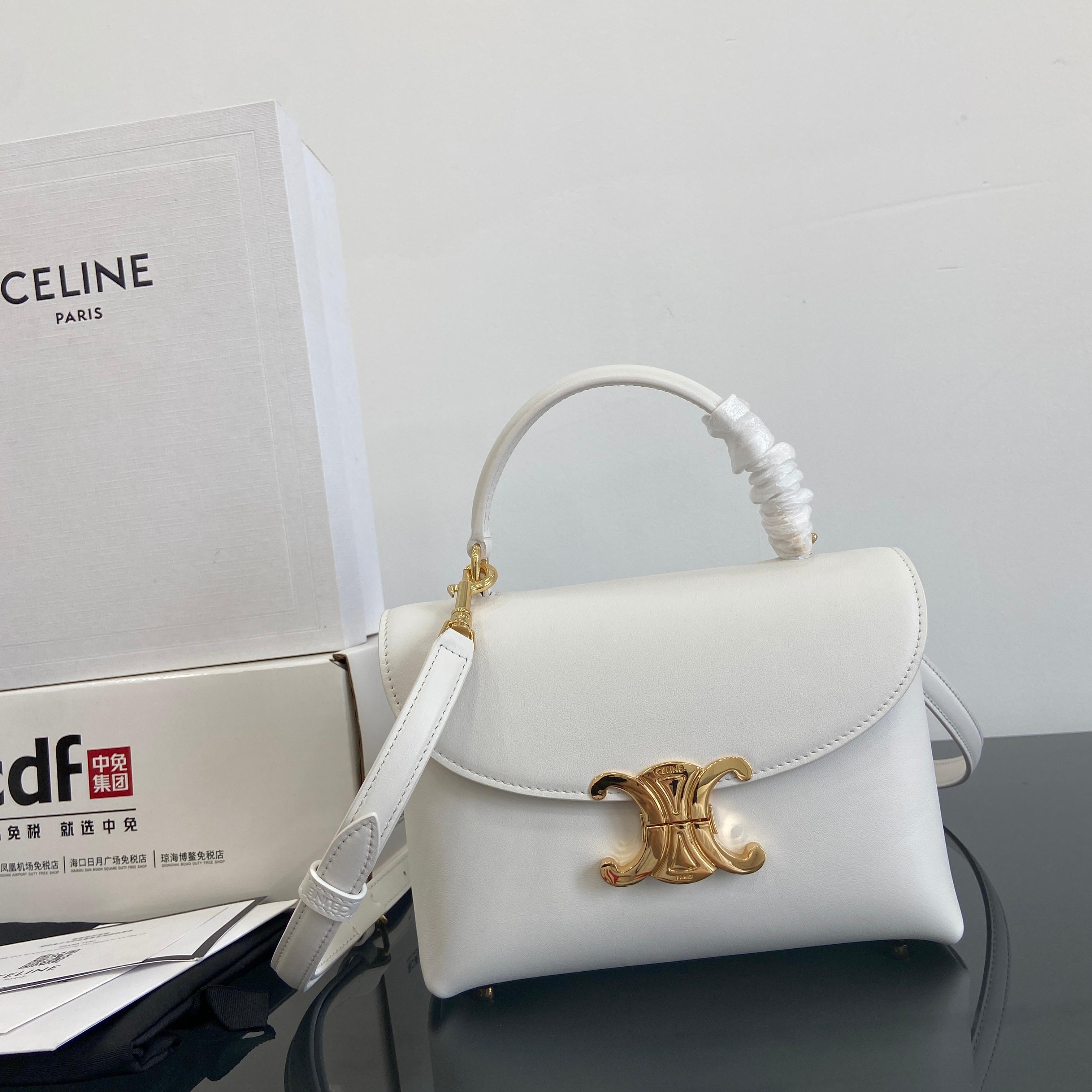 셀린느 크림 틴 소프트 새틴  니노 백 118113  20.5x13x8cm