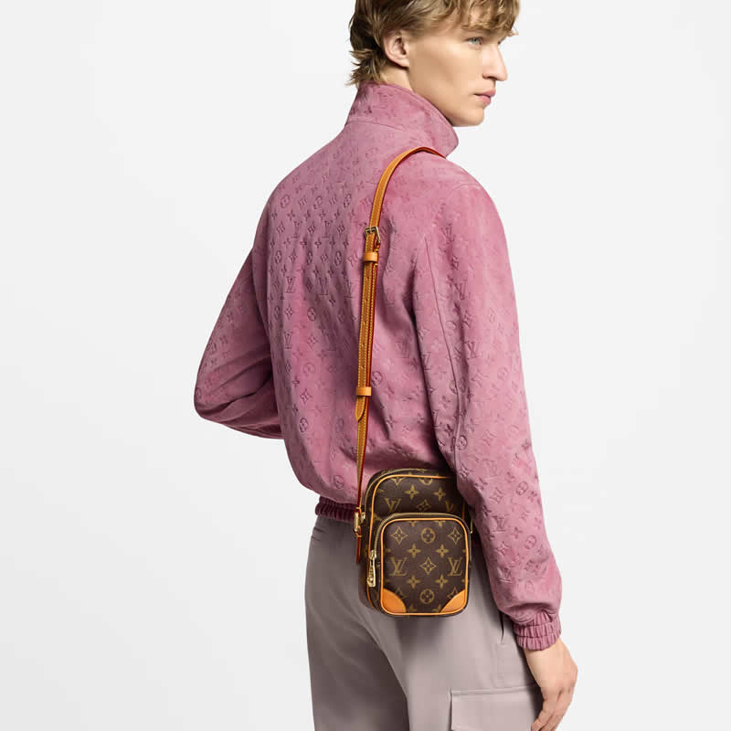 루이비통 아마존 브라운M14014  20 x 8 x 13.5cm