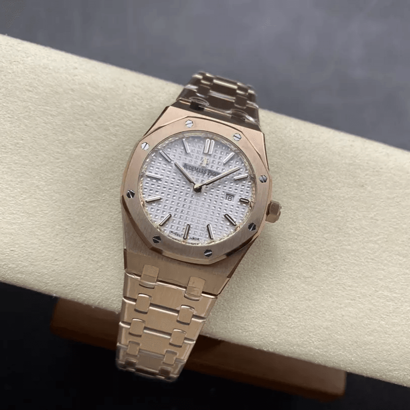 ZF | 쿼츠 무브먼트 l 33mm l 오데마 피게 로열 오크 67651