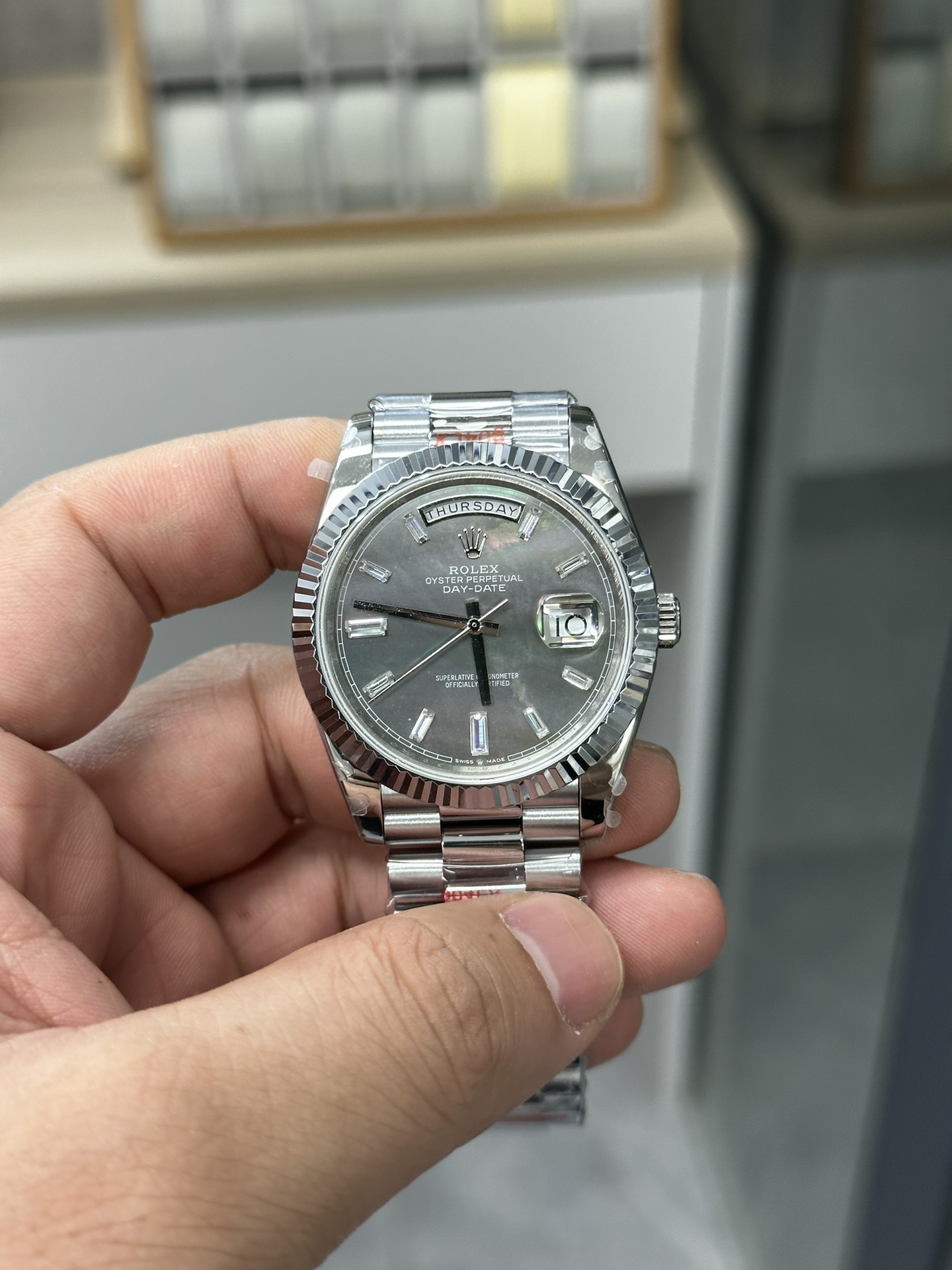 GM l 2836무브먼트 l 40mm l 데이데이트 Day-date 178g