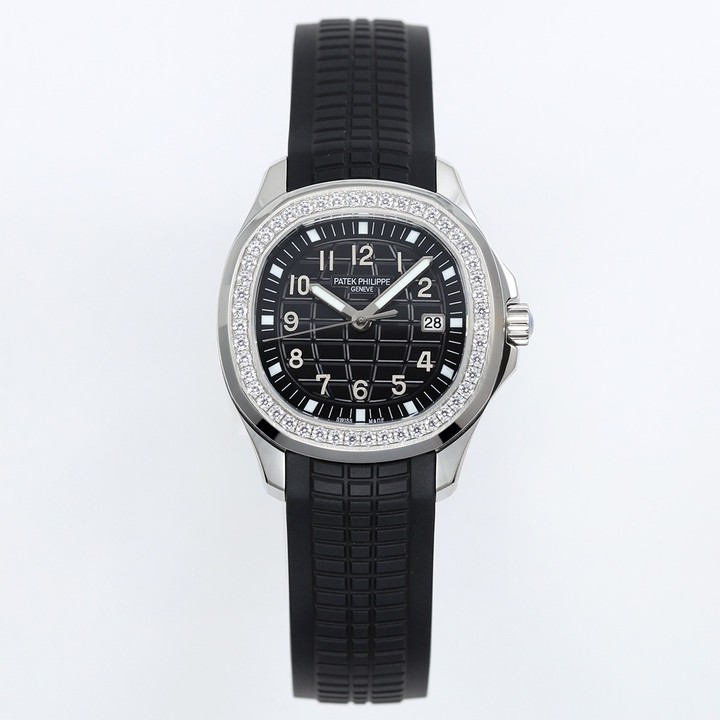 ZF l 쿼츠 무브먼트 l 38.8mm l Aquanaut Luce ref. 5267
