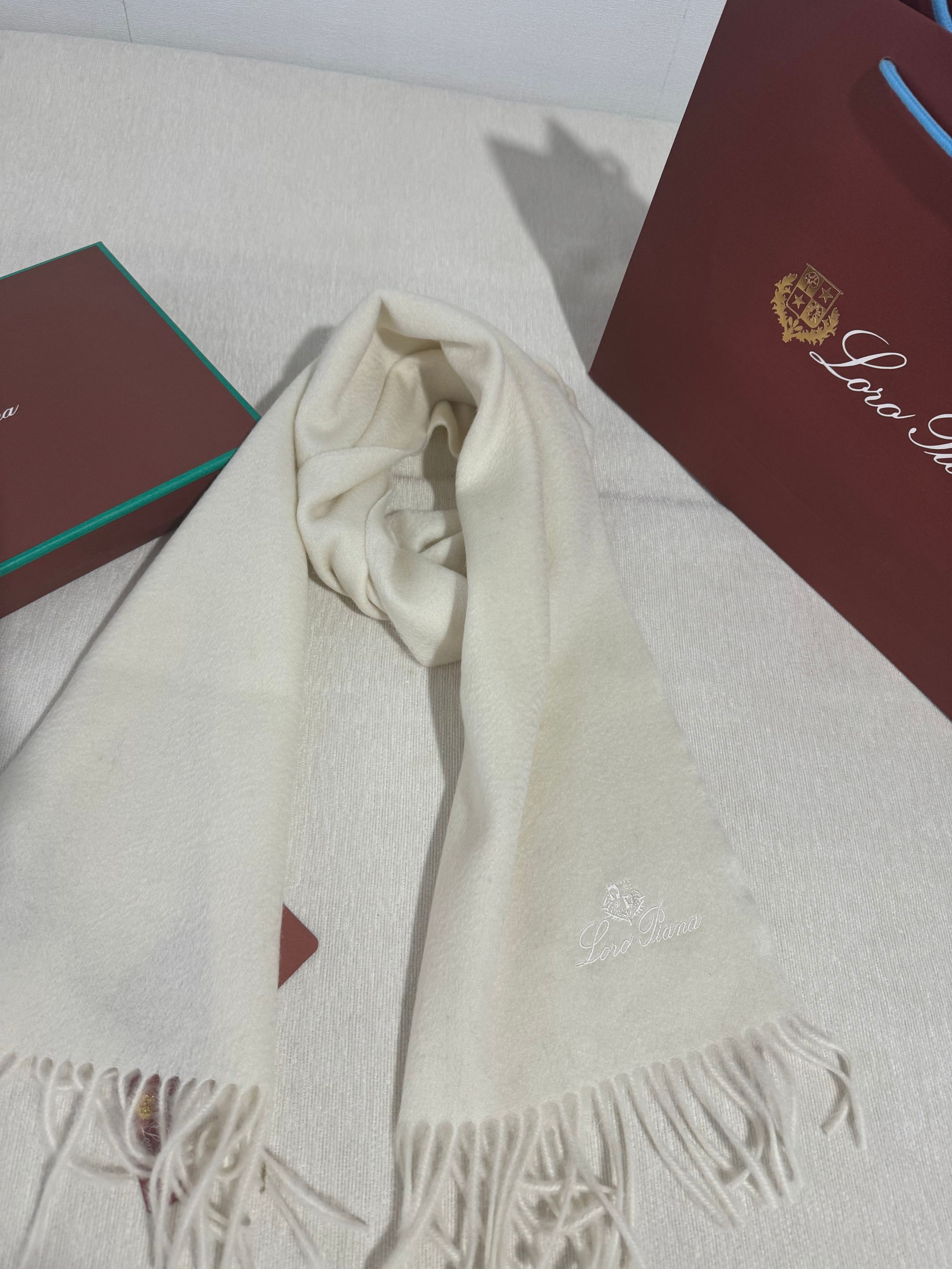 Grande Unita 울 스카프 30*180cm