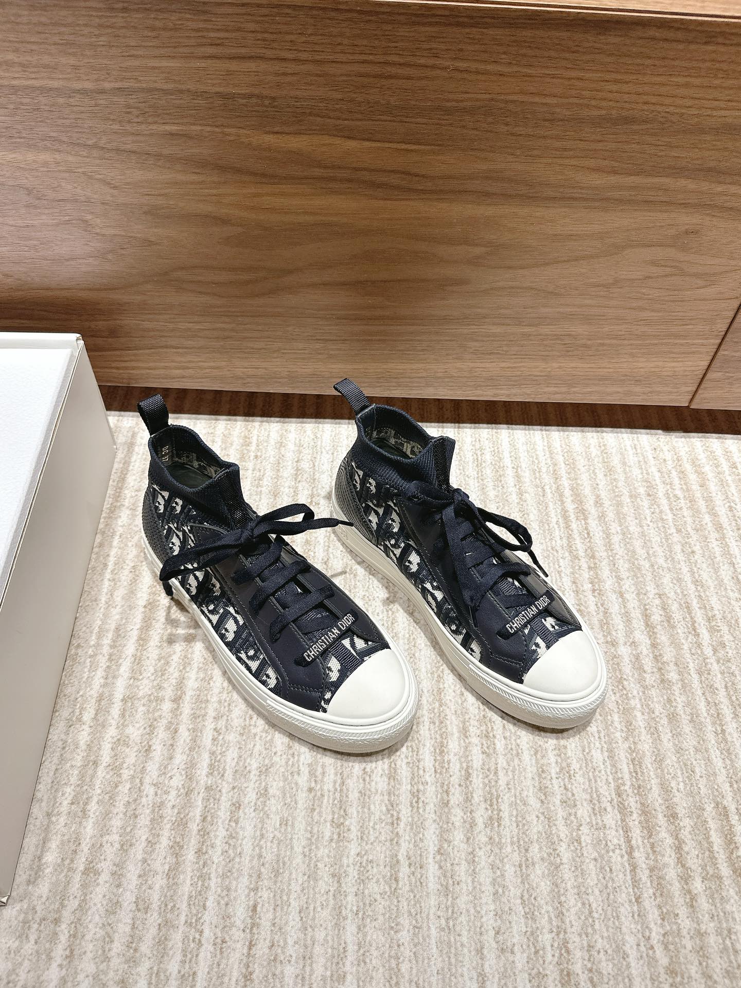 Walk'n'Dior 스니커즈