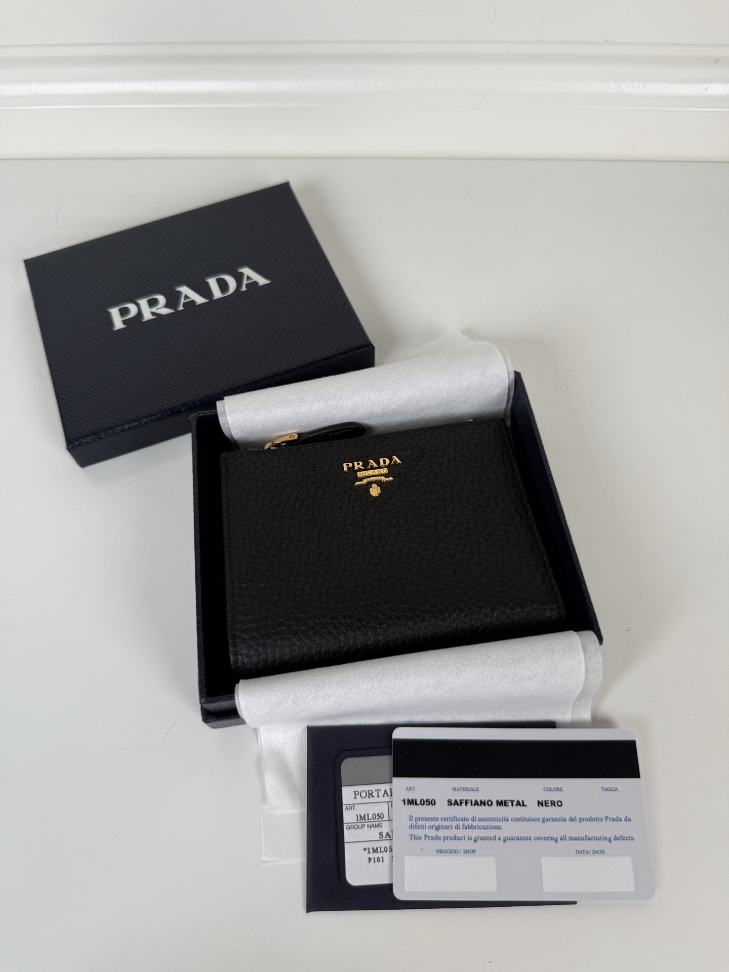 프라다 1ML050 비텔로 무브 반지갑