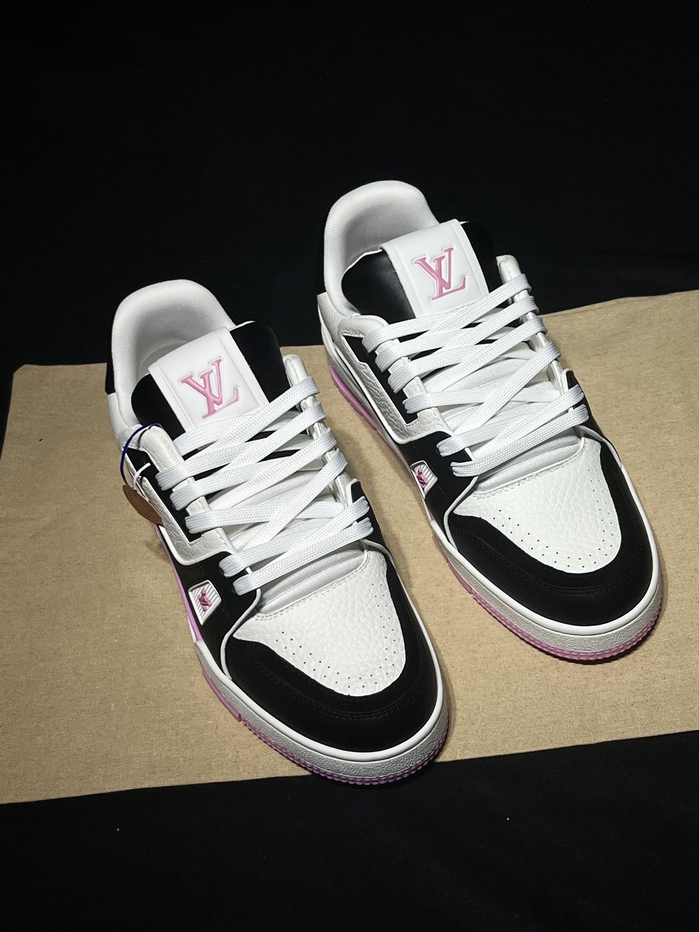 루이비통 LV트레이너