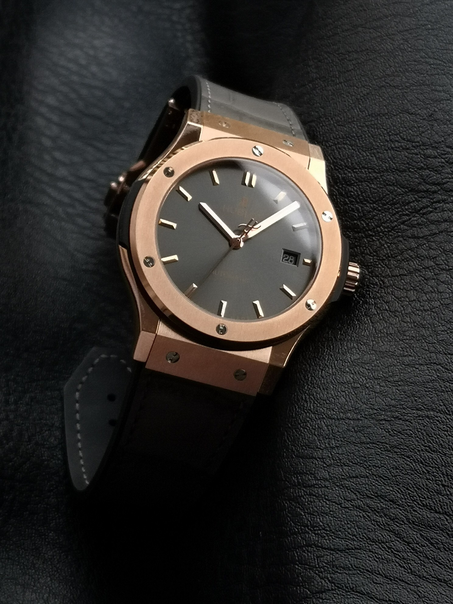 HB l HUB1110 l 42mm l Hublot Classic Fusion