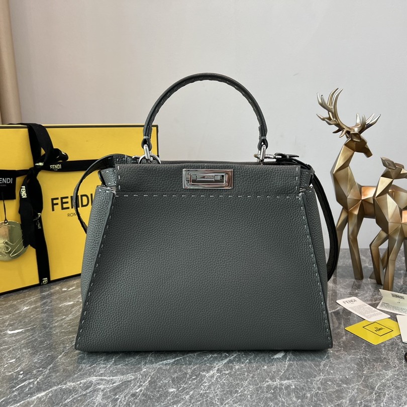 FENDI Iconic Peekaboo  27*9.5*21cm 33*26*12cm