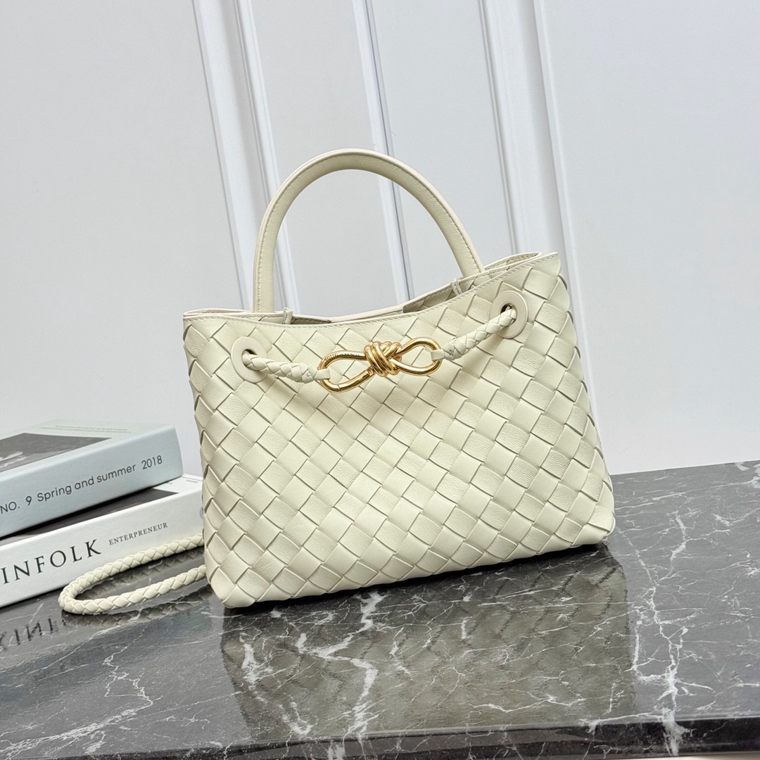 스몰 안디아모 에 대한 여성 에 노치올라  25*19*10.5CM