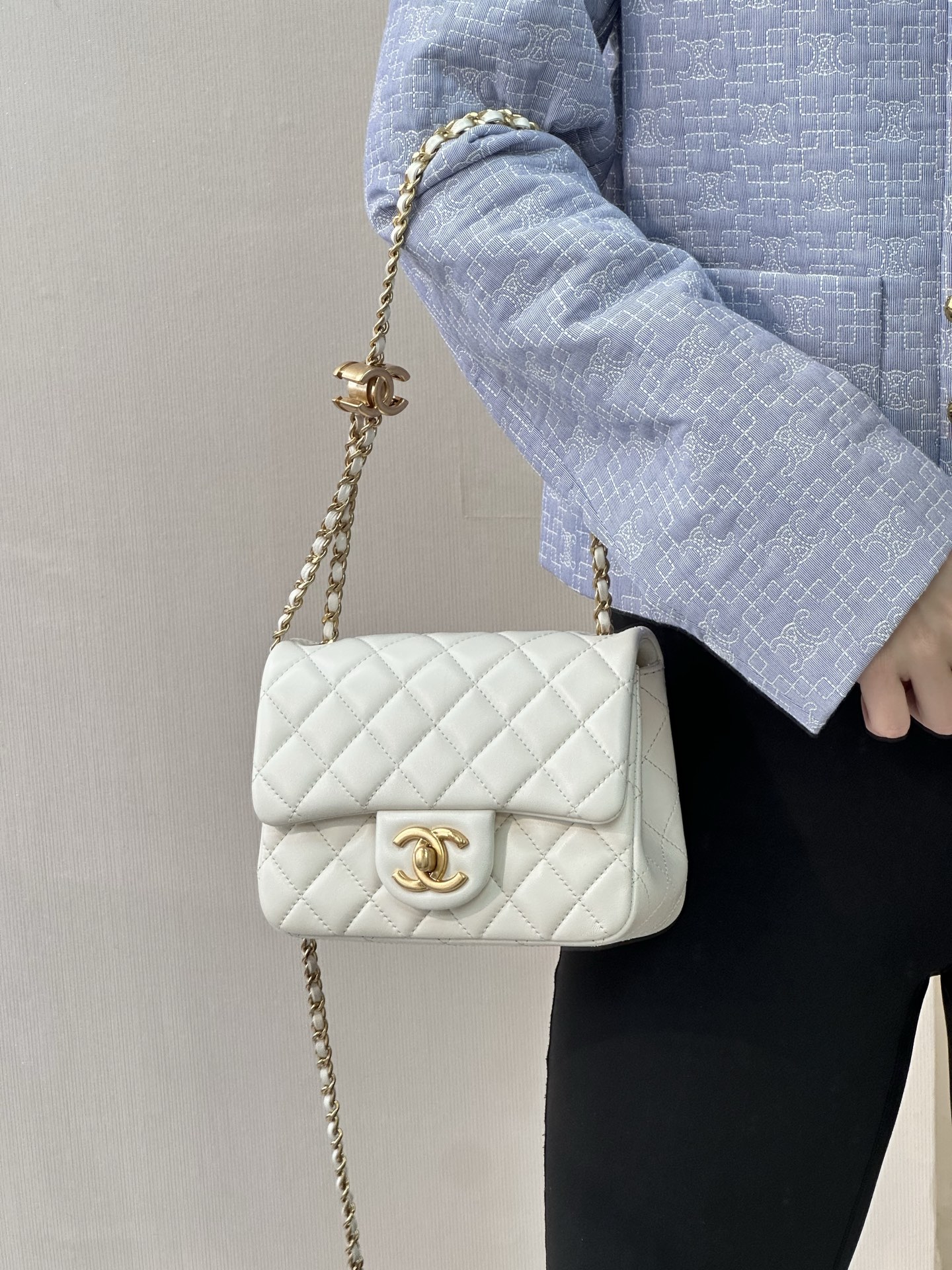 샤 ƆC 넬 Mini Flap Bag  AS5758  13.5/17/8cm