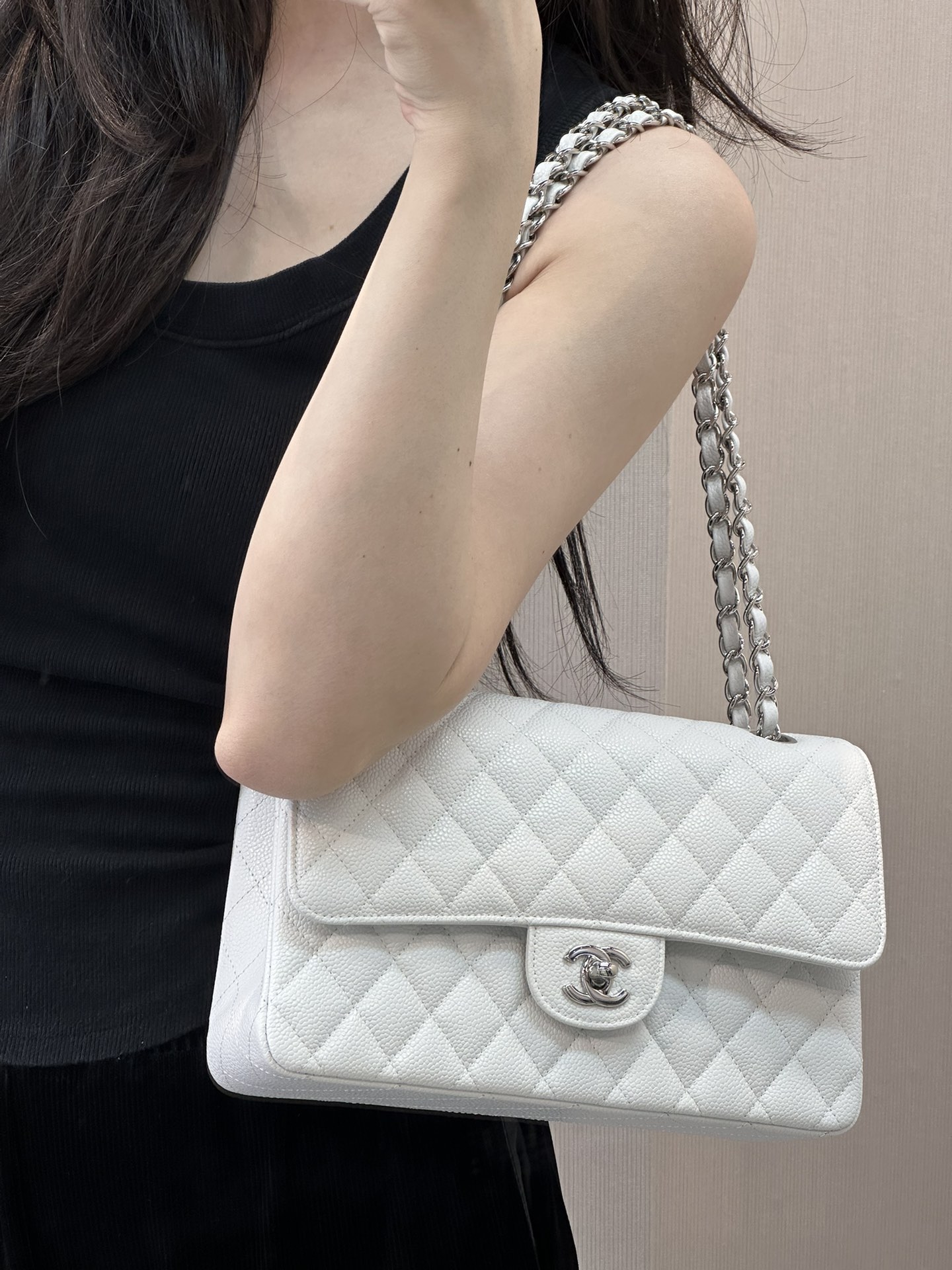  샤 ƆC ⅭＨΑＮＥⅬ ƆC 넬 클래식 캐비어 플랩백 미디움 25cm 112