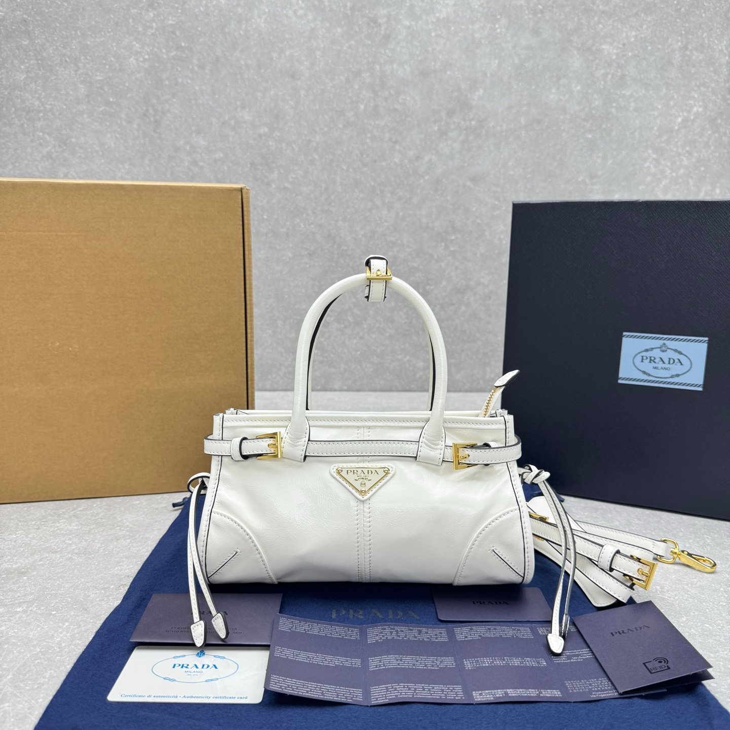 프라다 Bonnie 가죽  미니백 1BA486 23.512x9