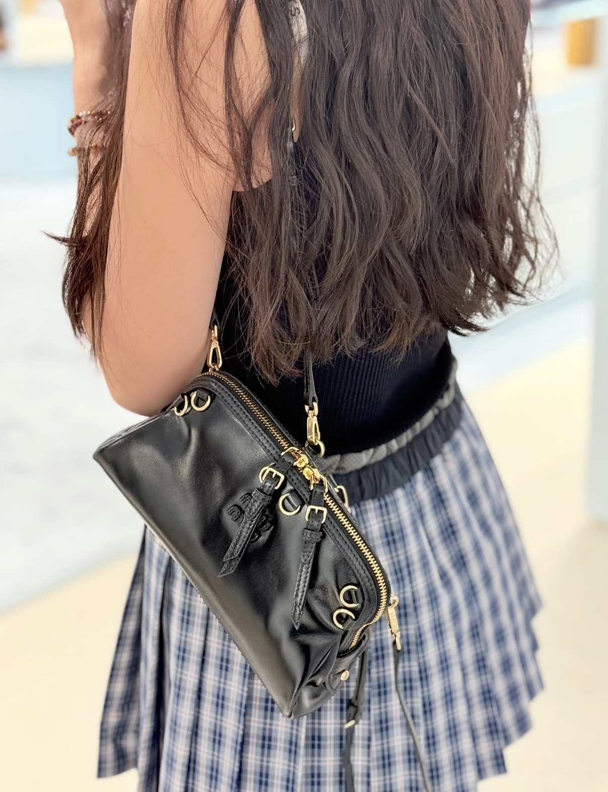 미우미우 가죽 클러치 5BF131  24x  14x  10cm