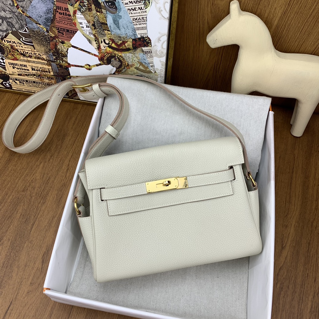 에르메스 Kelly Messenger PM  25cm