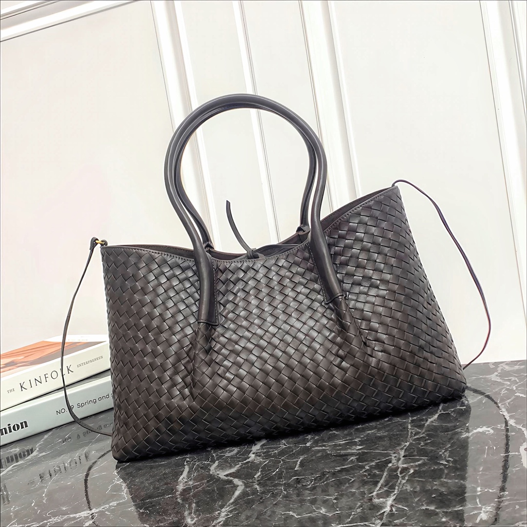 보테가베네타 라지 피나코테카 817166  43*23*17.5CM