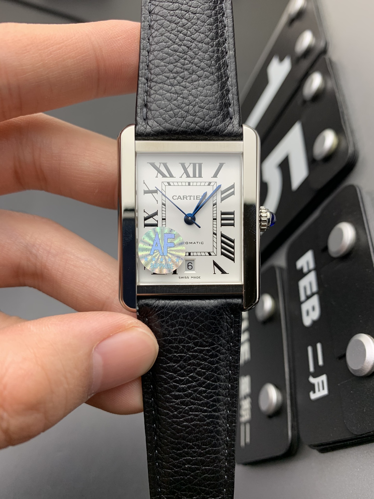 AF | 9015 무브먼트 l 31 x 40.8 mm l 까르띠에 탱크SOLO｜W5200028