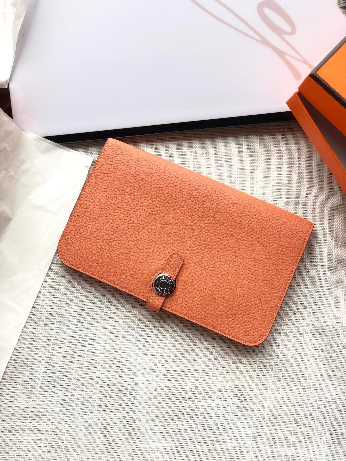 에르메스 Dogon 여권 지갑