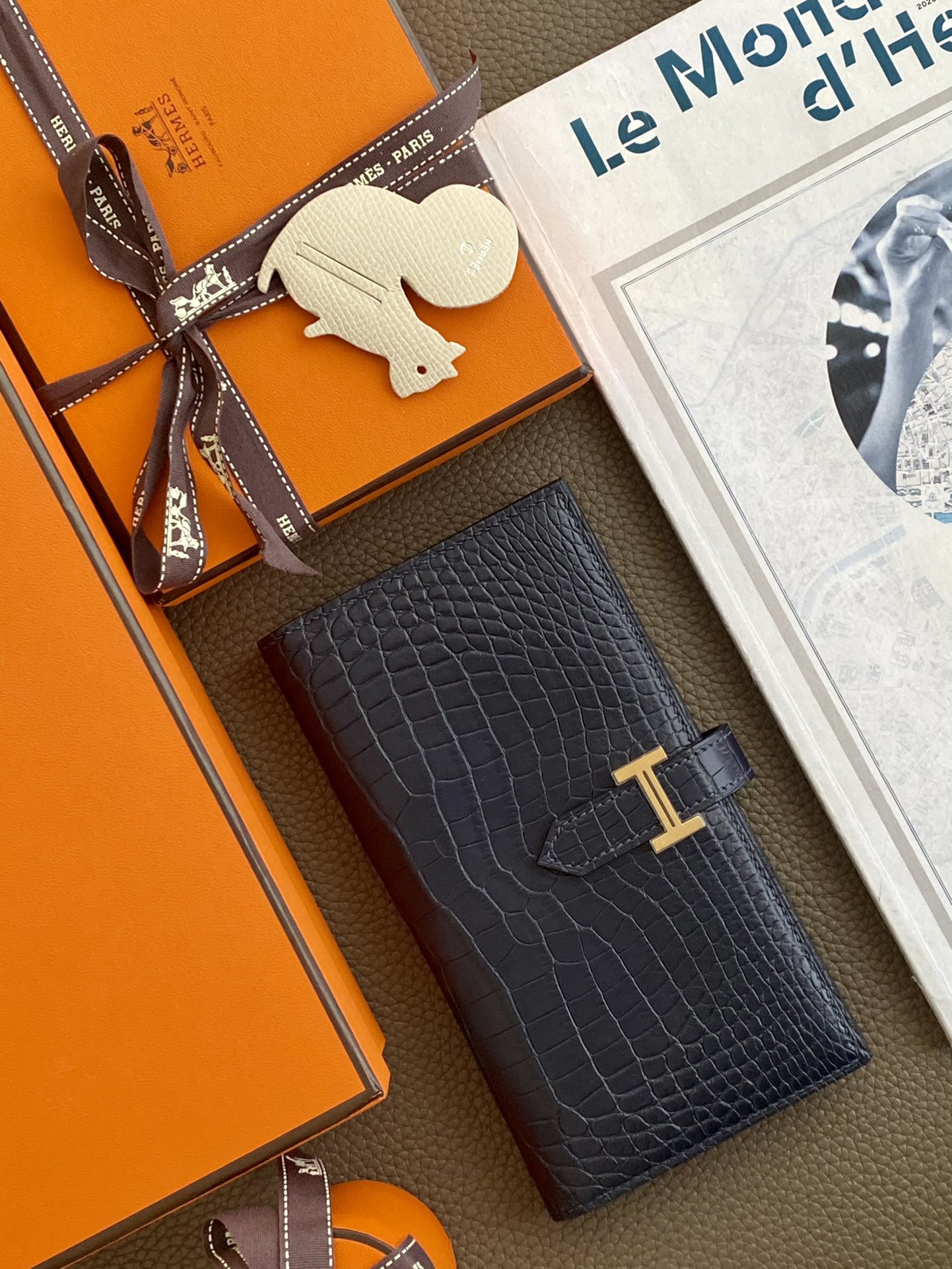 에르메스 크로커 와니 베안장지갑  17.5 *9*0.5cm