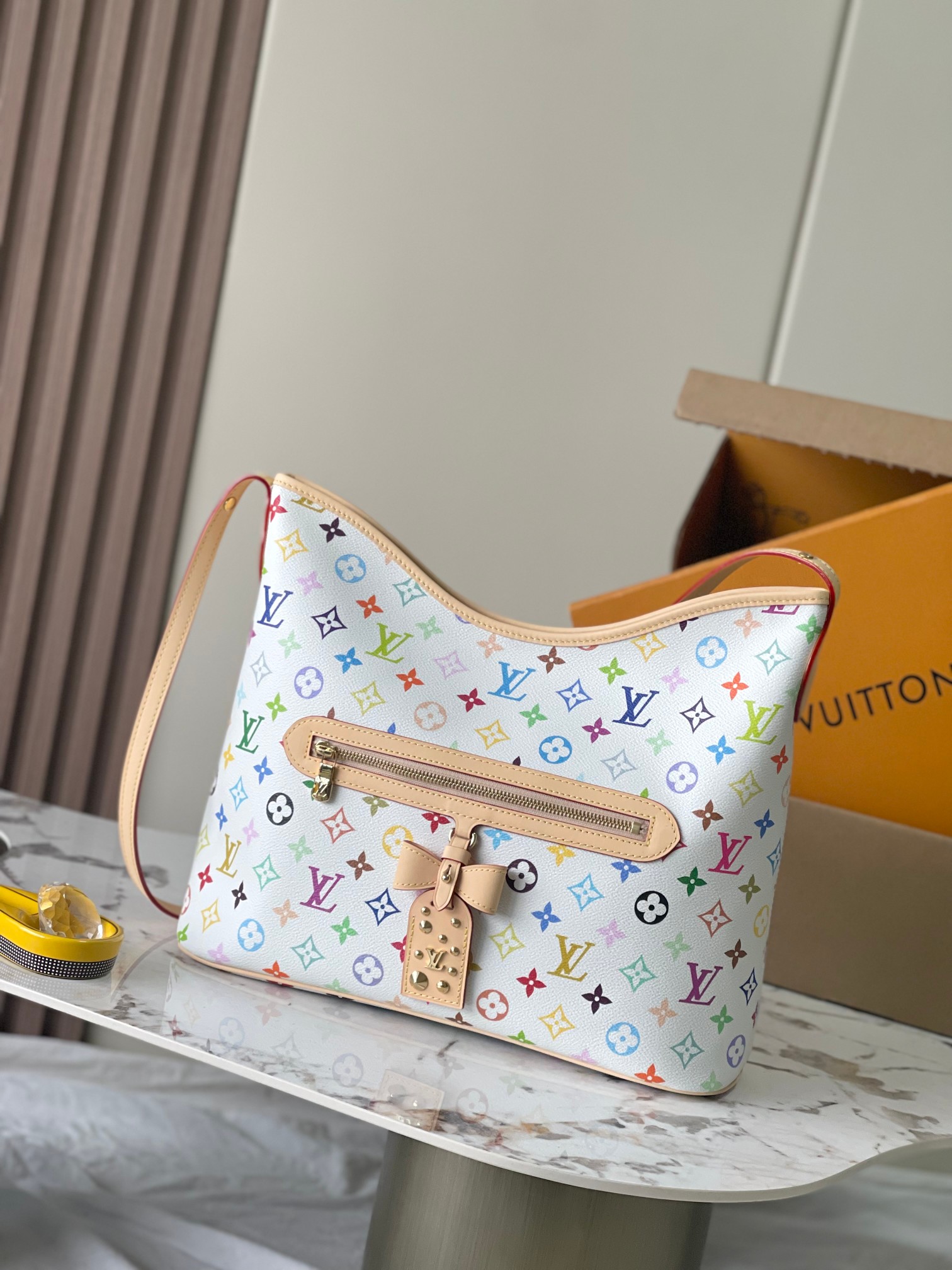 MB 루이비통 LV x TM 라인업 (LV x TM Lineup) M27582  34.5 x 26 x 13 cm