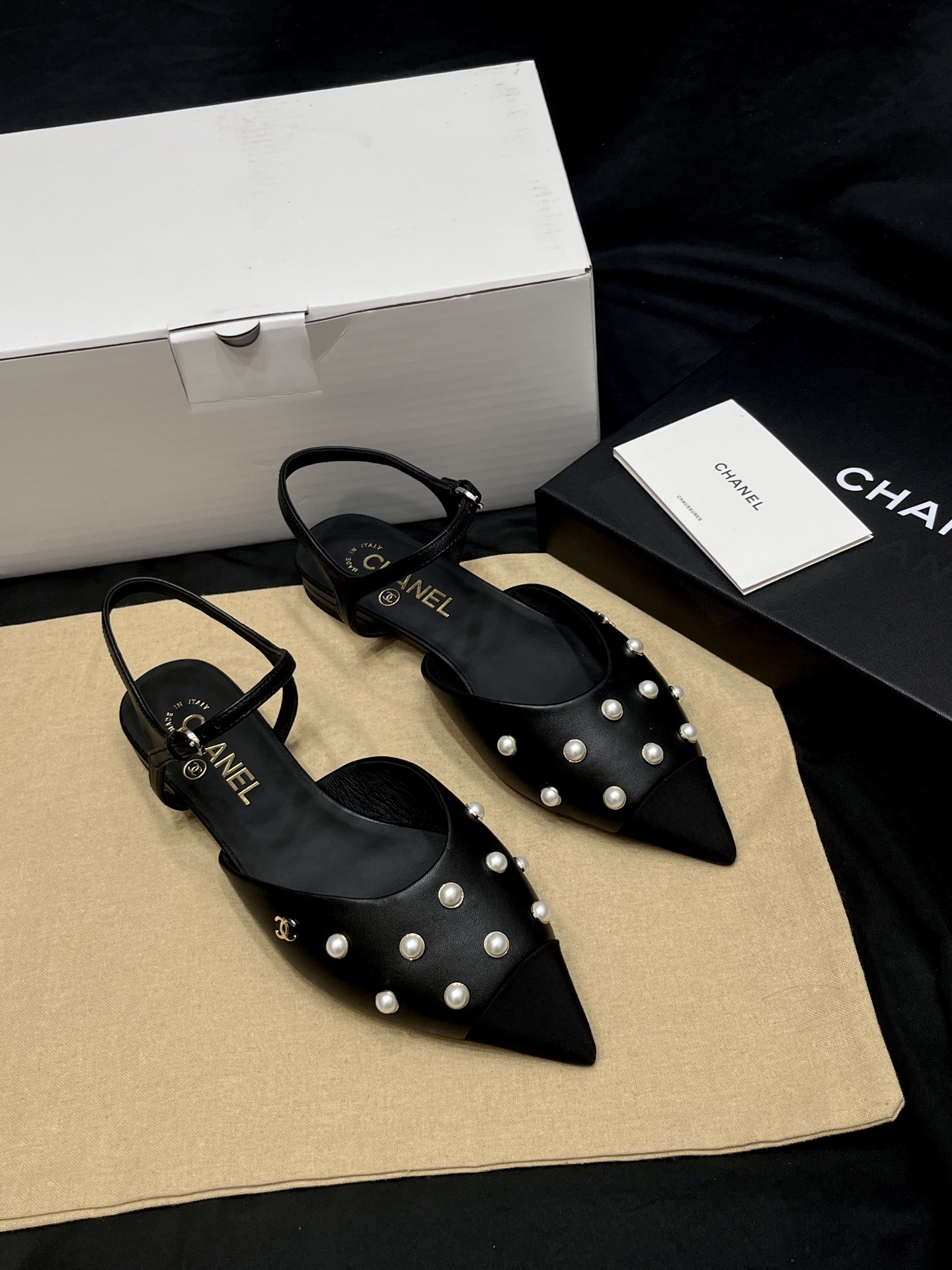 샤 ƆC 넬 25K 진주 장식 슬링백 플랫 슈즈