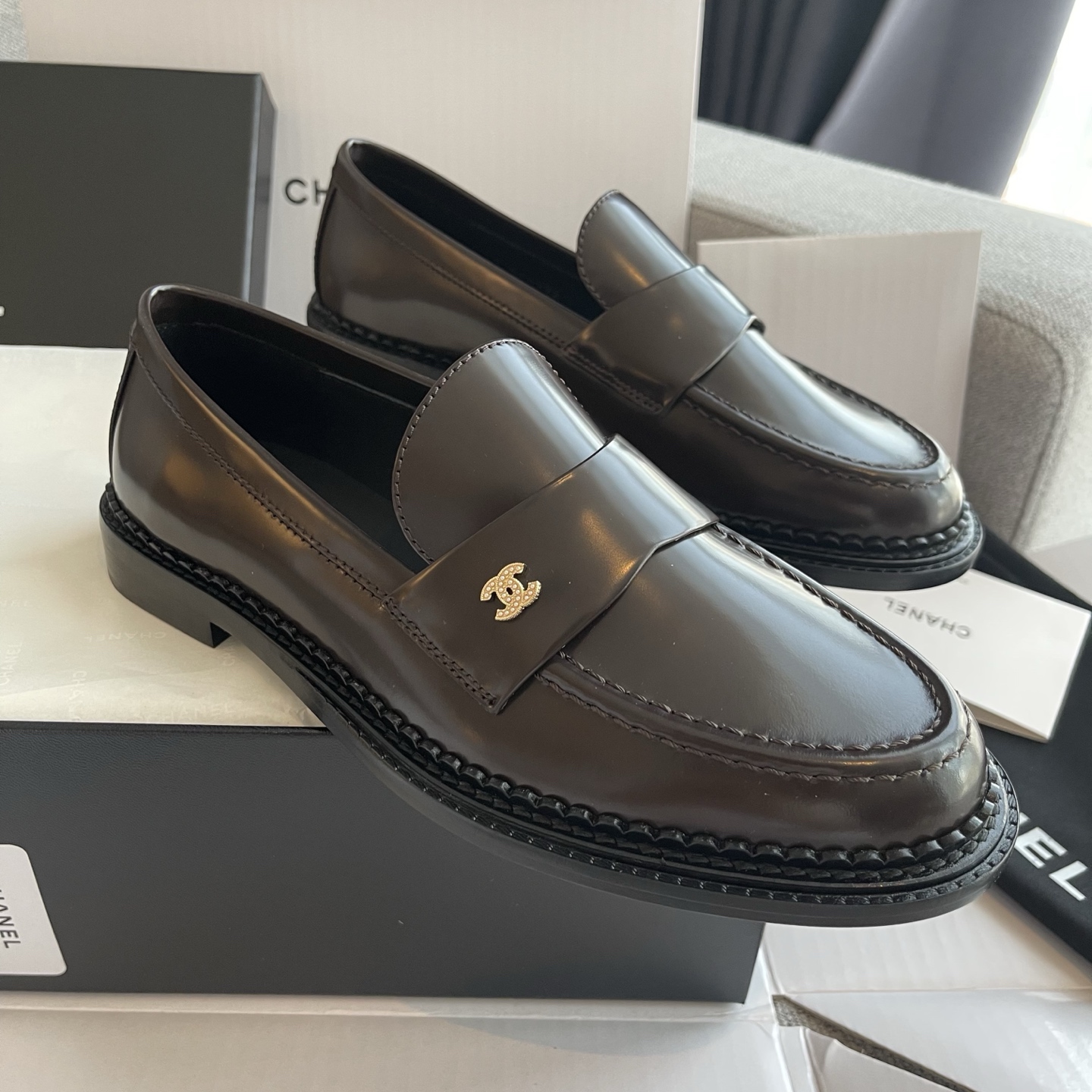 샤 ƆC 넬 26C CC 로고 로퍼