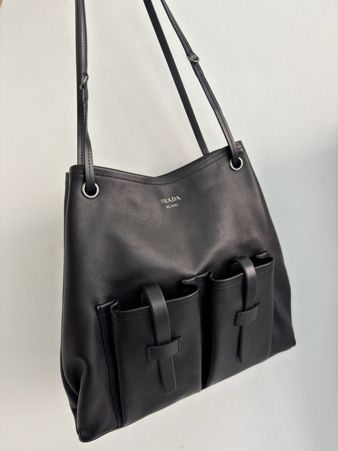 프라다 루트 라지 가죽 백  1BC293