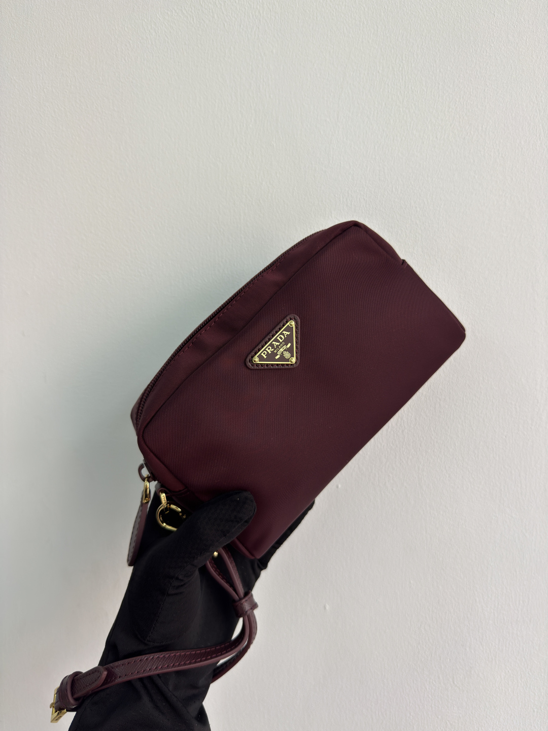 프라다 1NS021 리나일론 클러치백  17x11x5.5cm