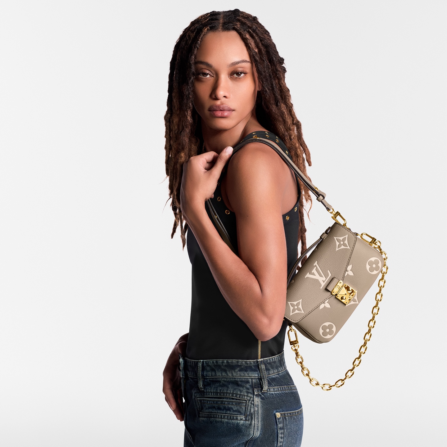 M9  M46596 포쉐트 메티스 이스트 웨스트