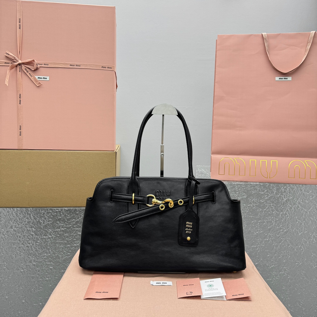 미우 미우 Aventure suede bag  44.5x 24 x14cm