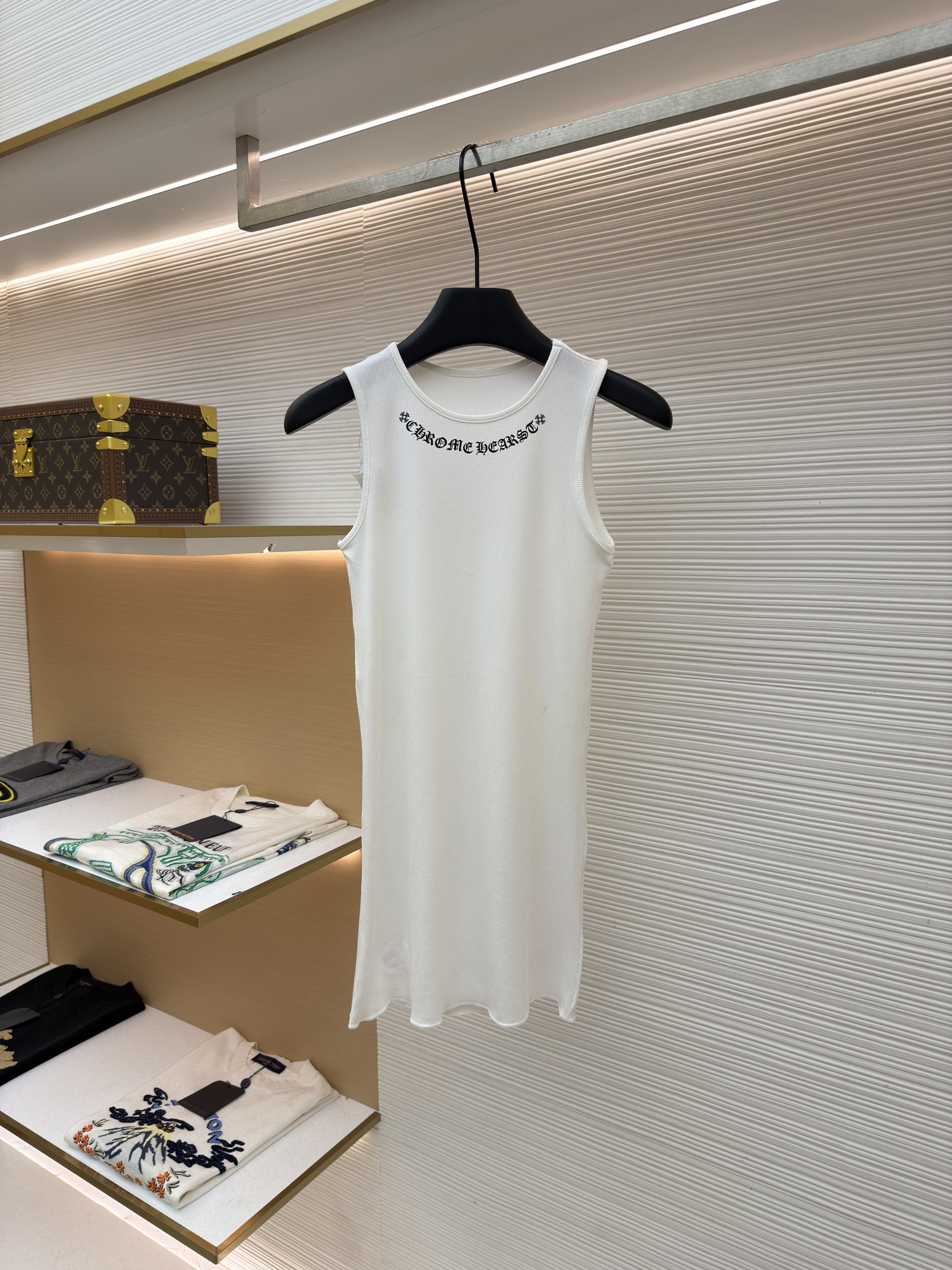 크롬하츠 홀스슈 립 탱크탑