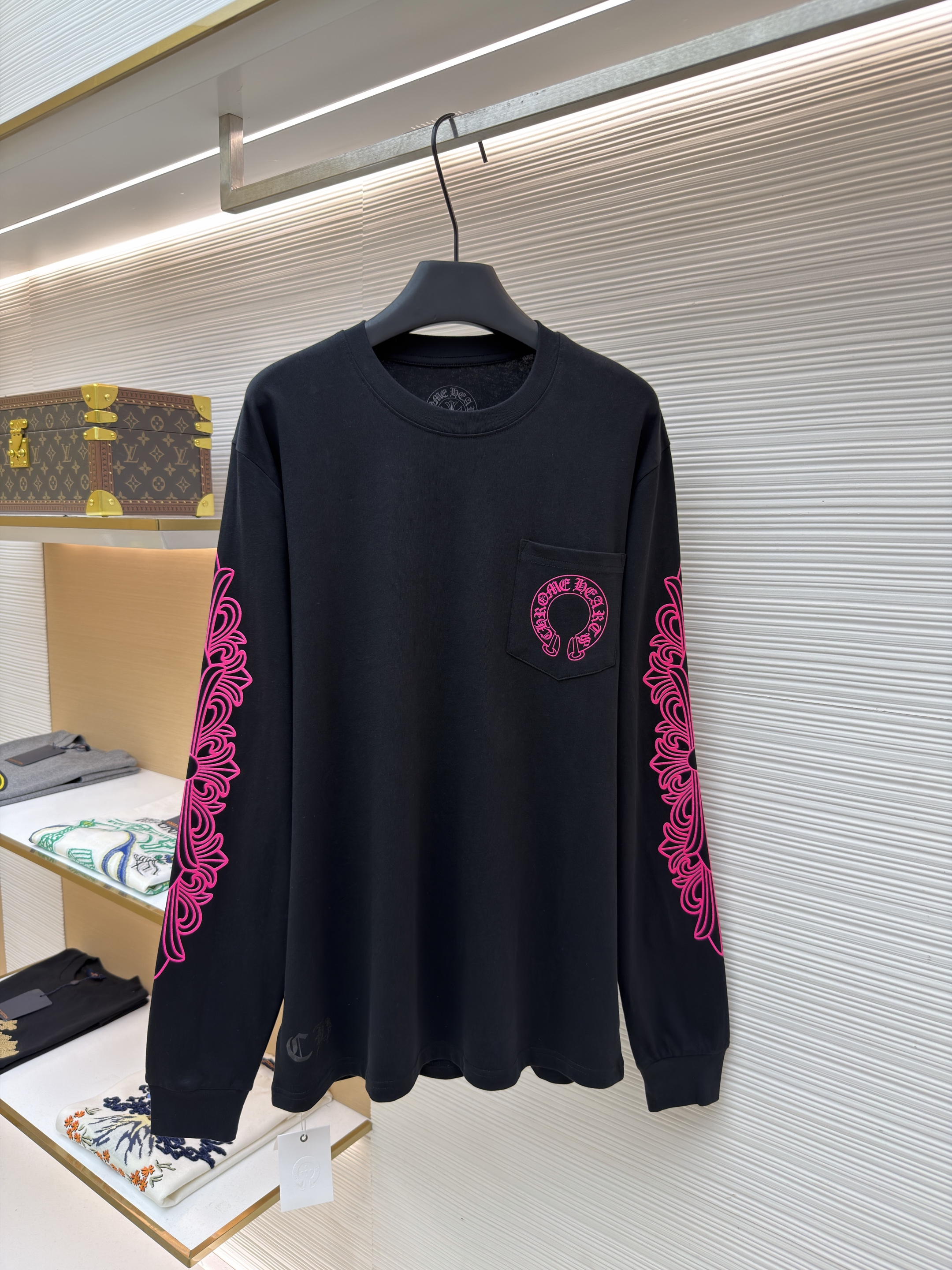 클로이 하트 남녀 긴팔 티셔츠