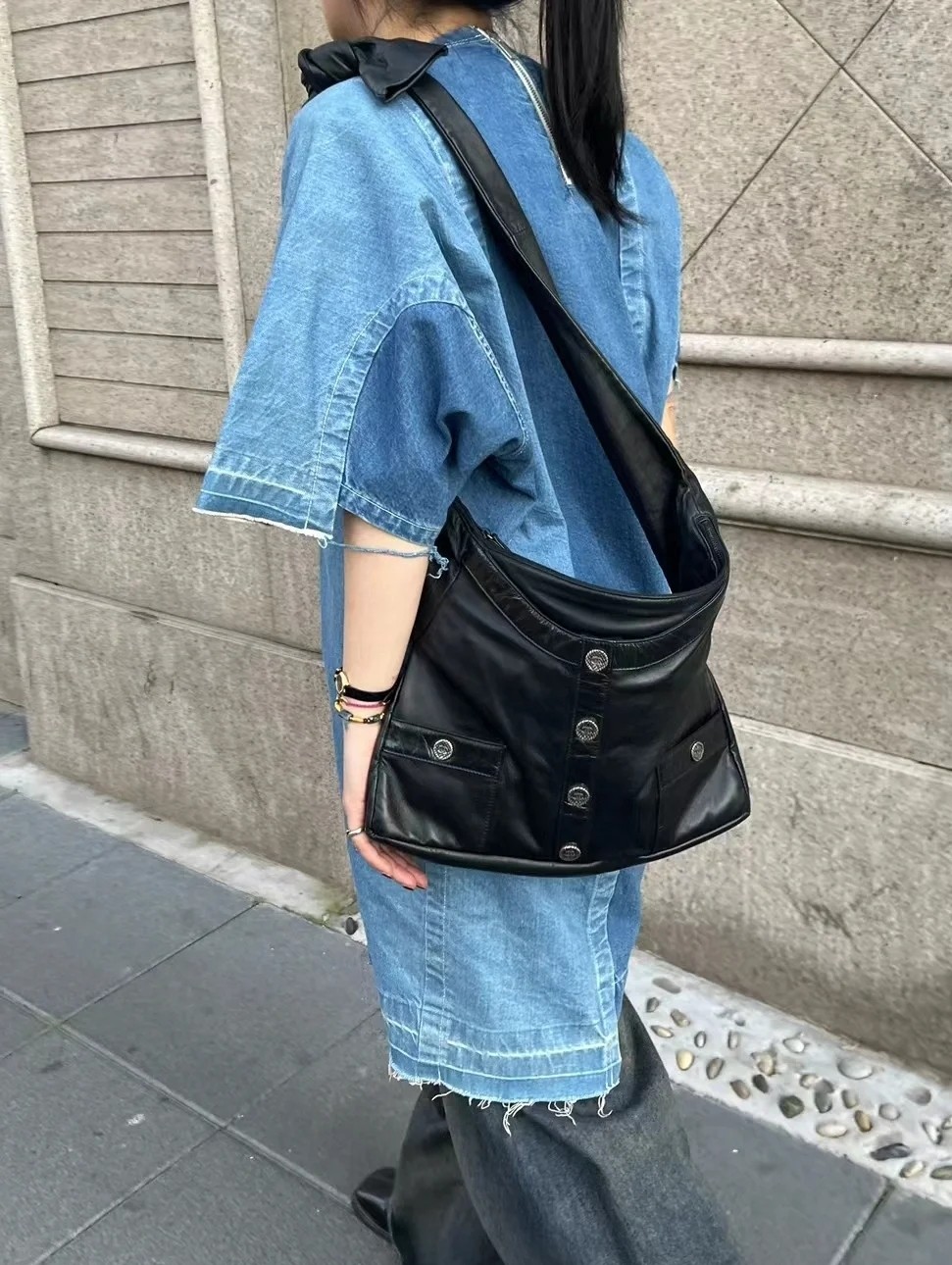 샤 ƆC 넬  레더 크로스백 39X31cm