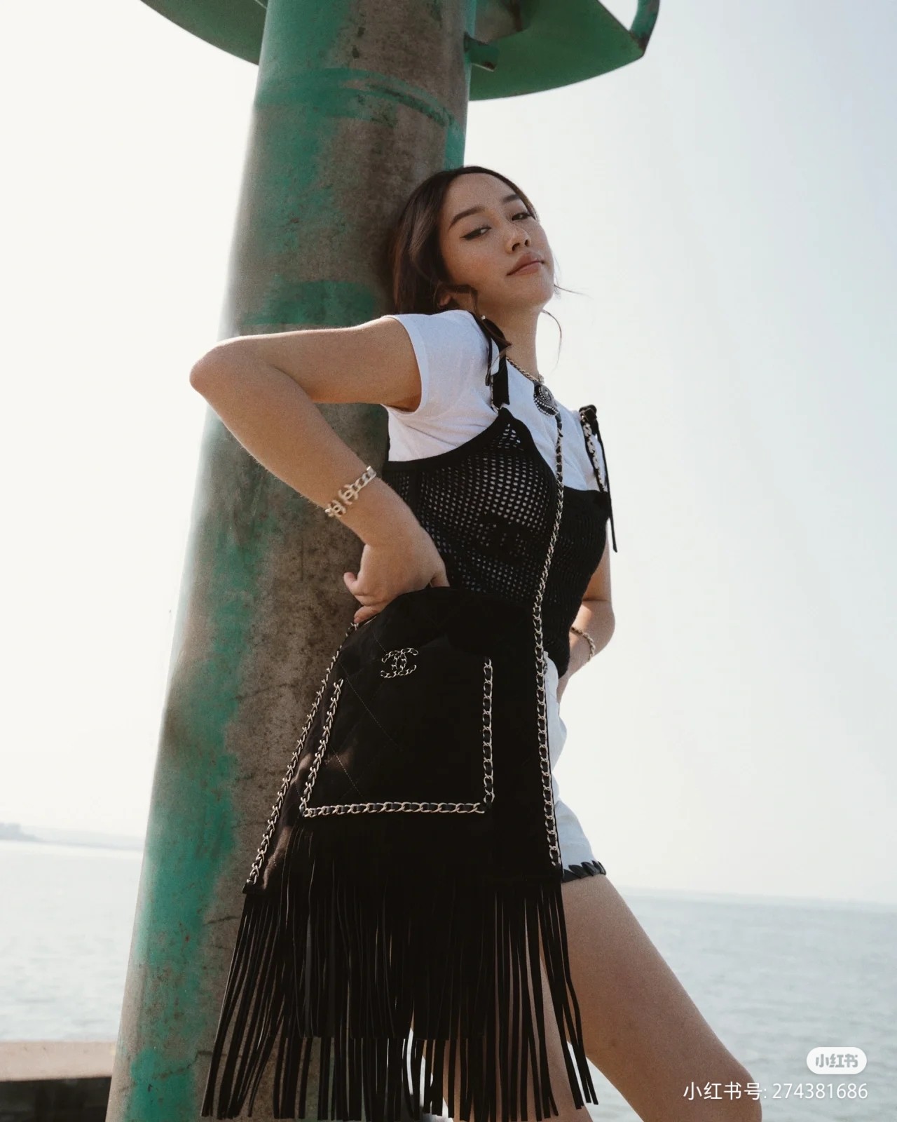 샤 ƆC 넬  레더 크로스백 25cm