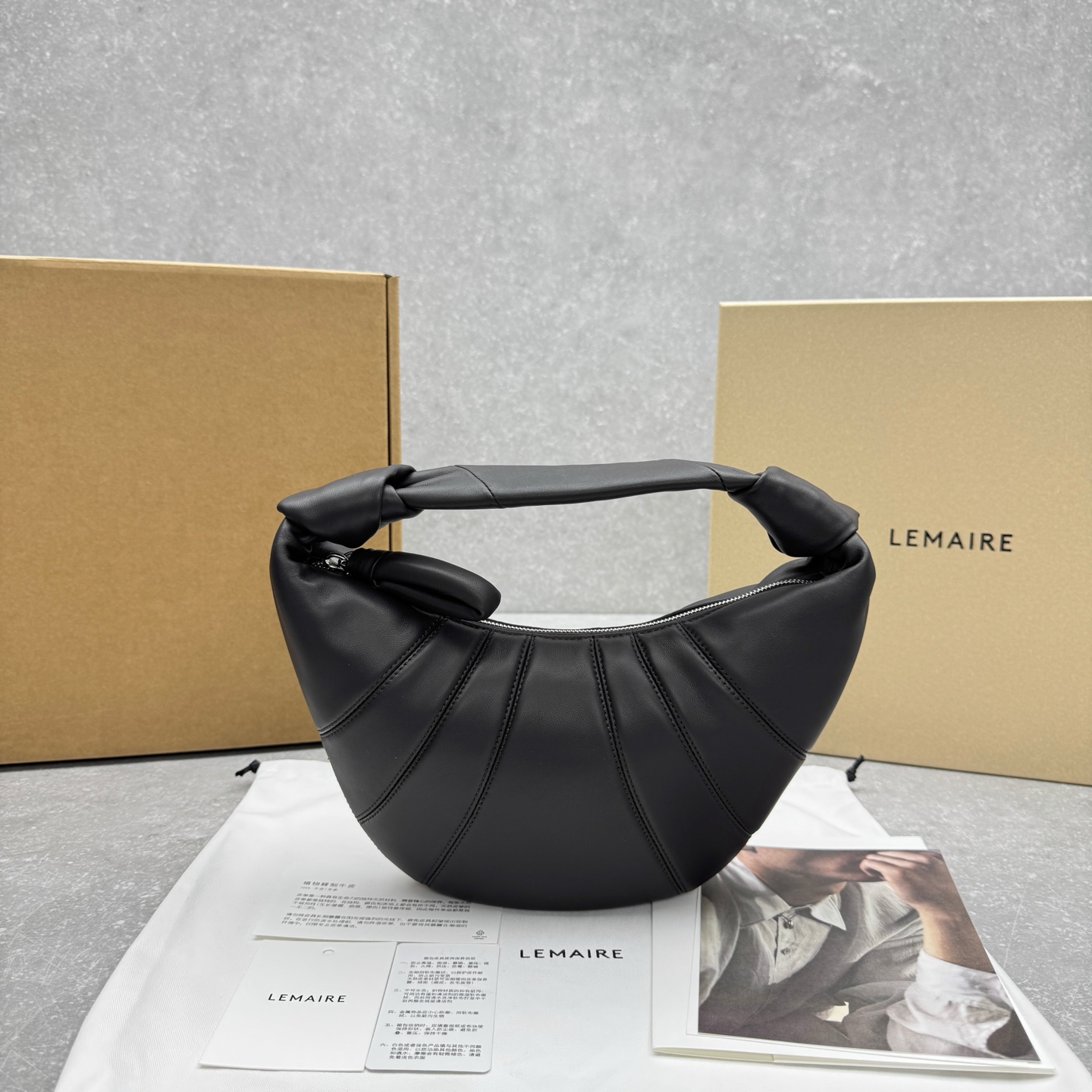 르메르   포춘 크루아상 다크초콜릿 숄더백 30×18×23×6cm