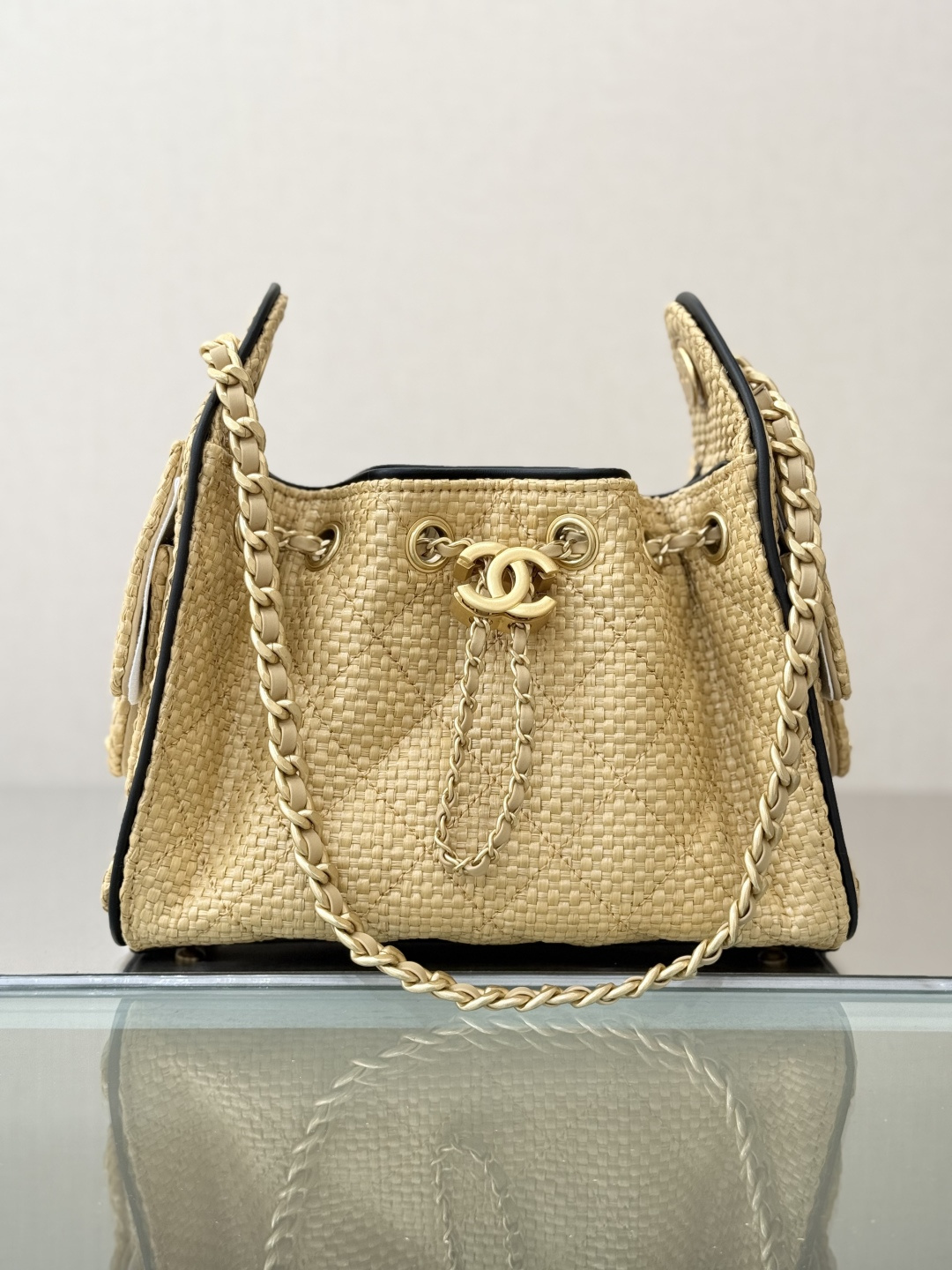 샤 ƆC 넬 26미니백 스웨이드 메탈릭 카프스킨  AS5631 22-20-12.5cm